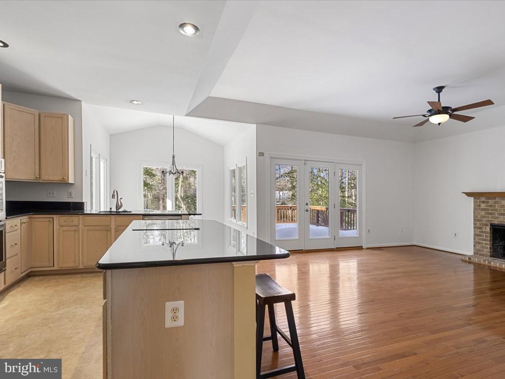 HUNTERS RIDGE - Residential