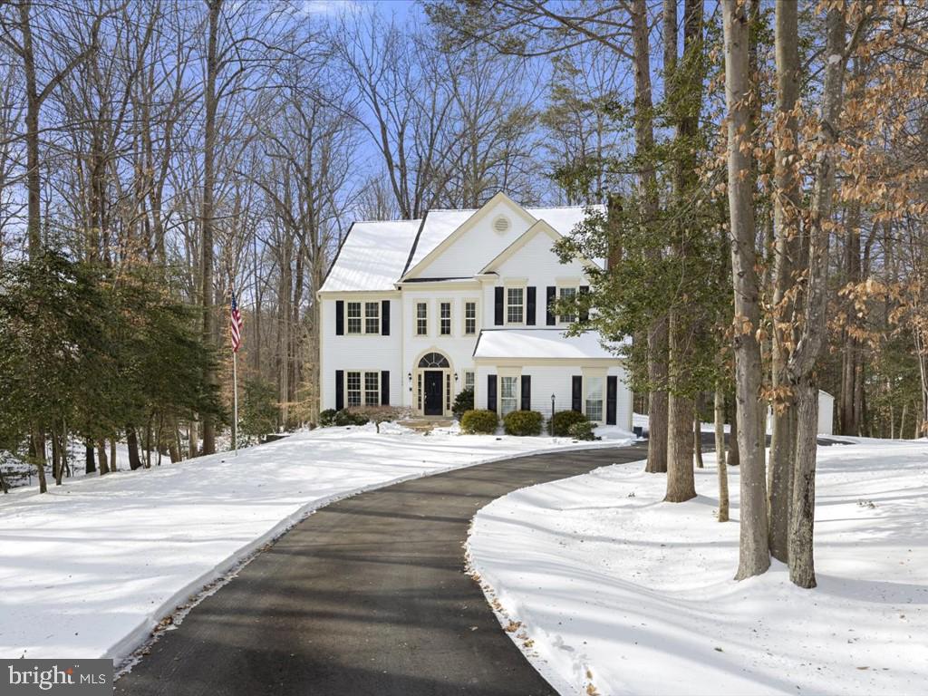 HUNTERS RIDGE - Residential