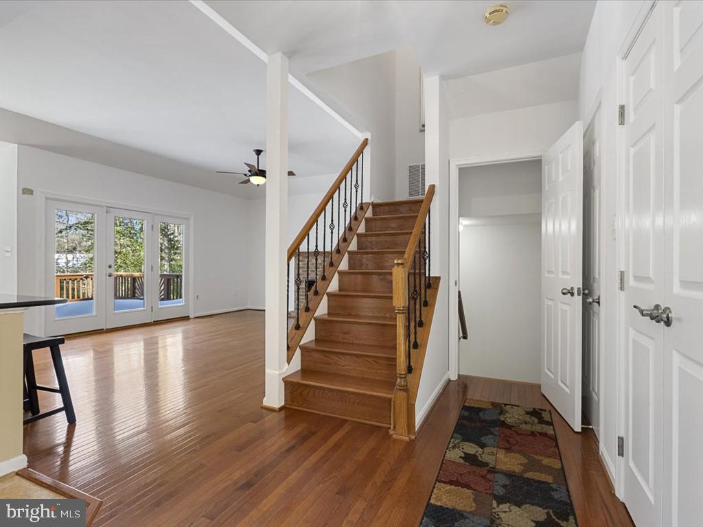 HUNTERS RIDGE - Residential