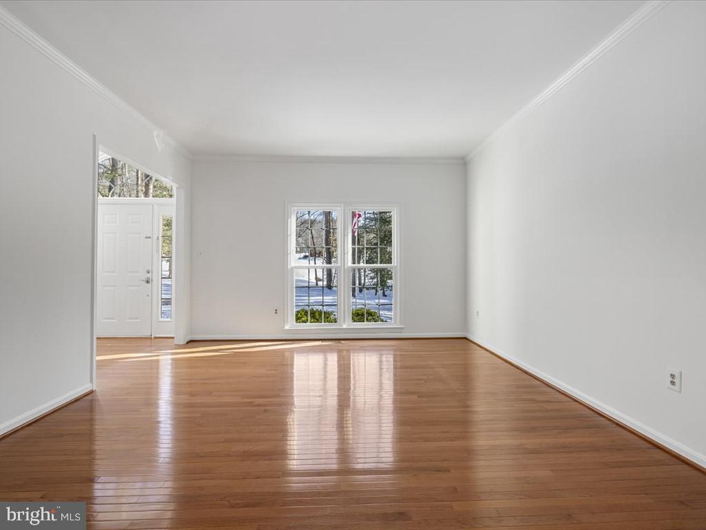 HUNTERS RIDGE - Residential