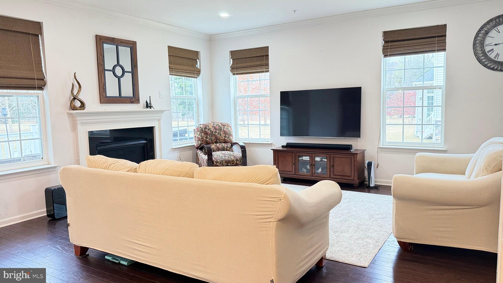 WATERLOO RESERVE - Residential