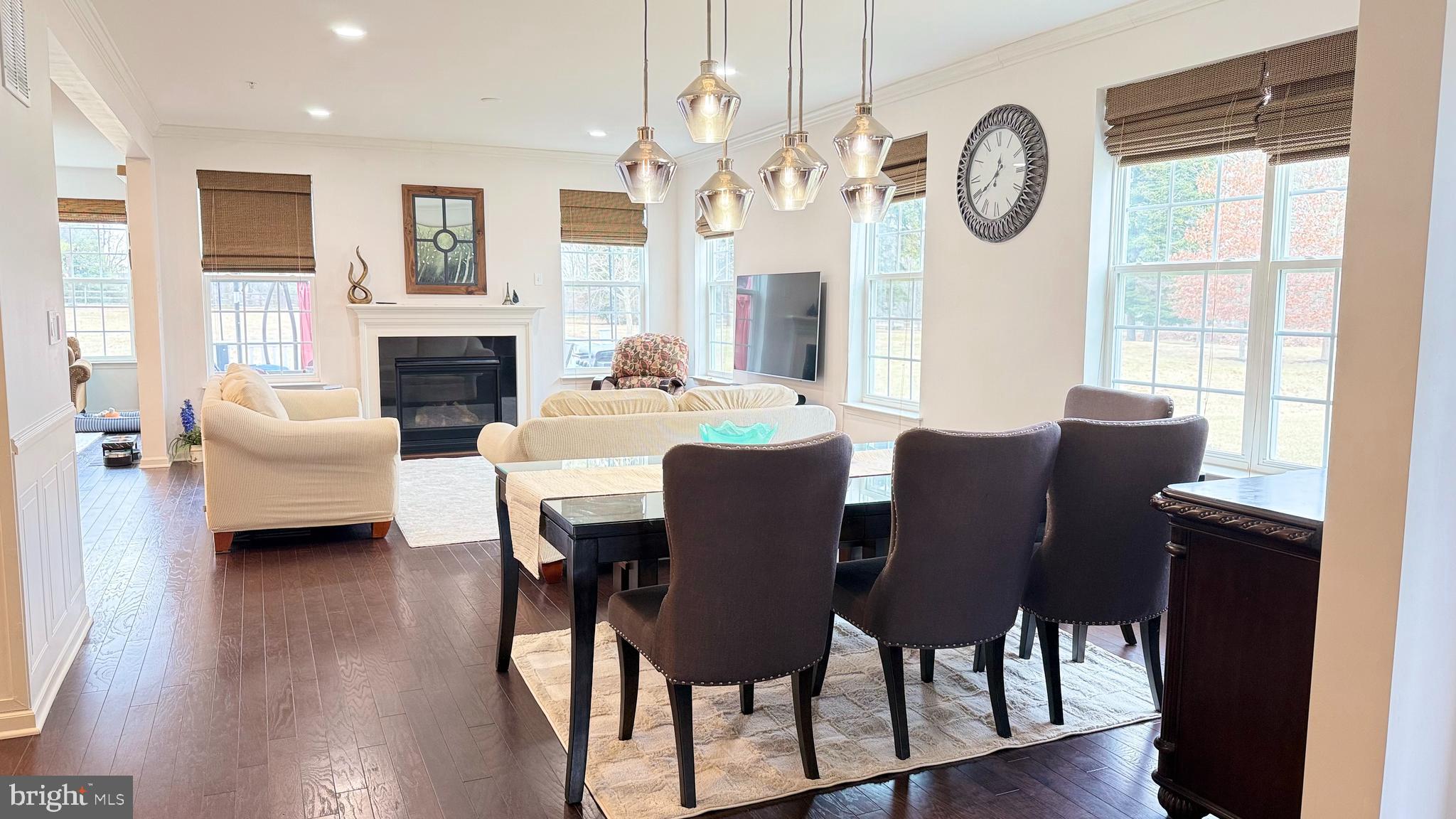 WATERLOO RESERVE - Residential