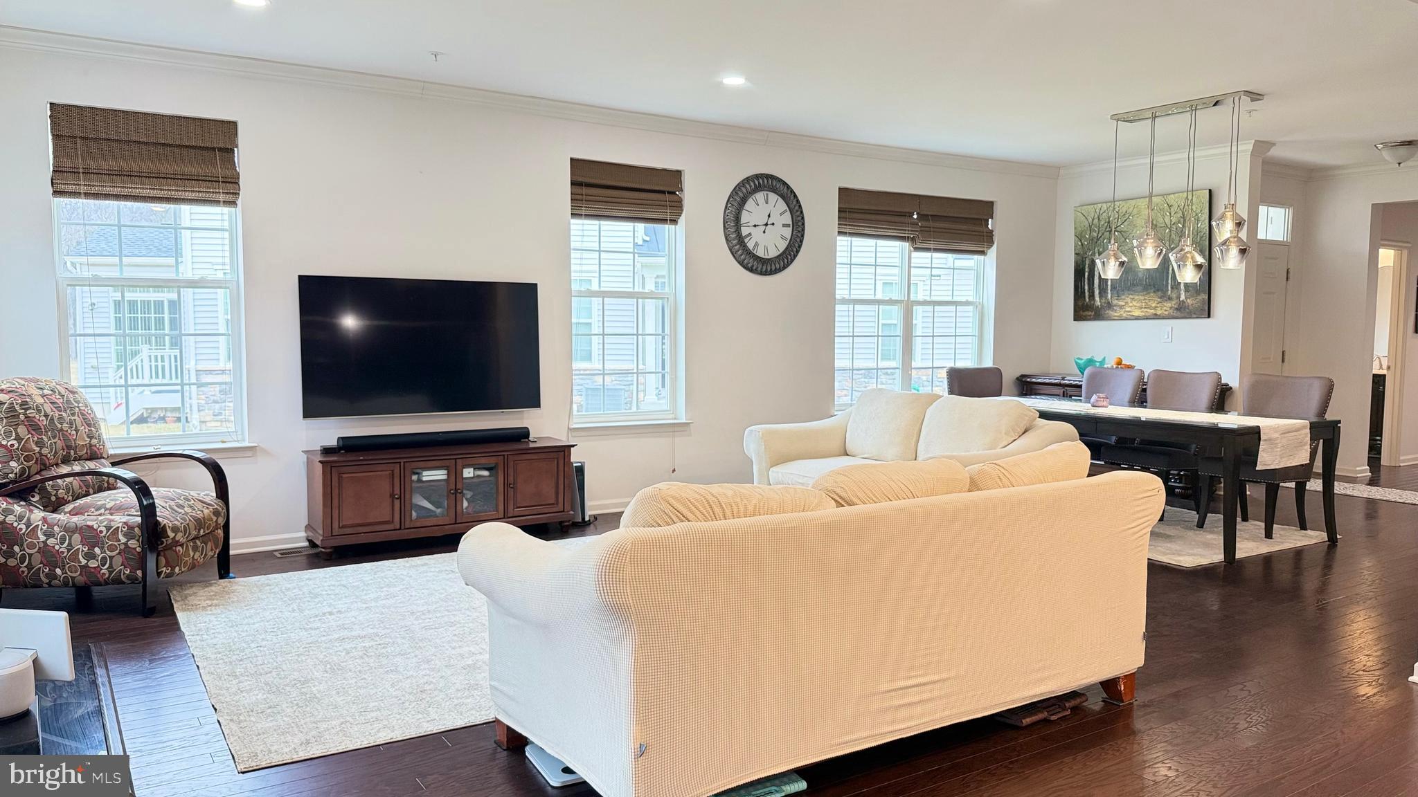 WATERLOO RESERVE - Residential