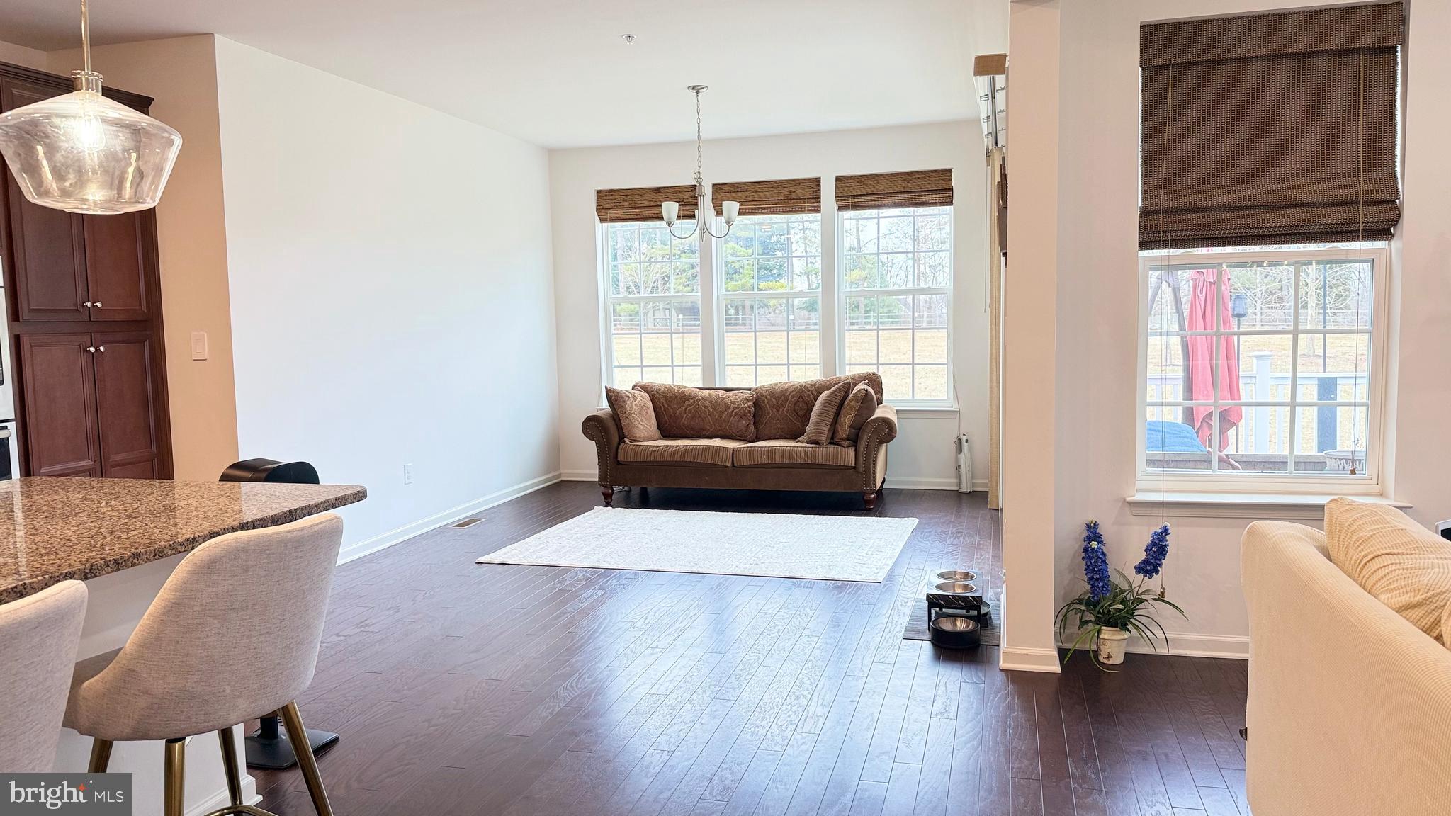 WATERLOO RESERVE - Residential