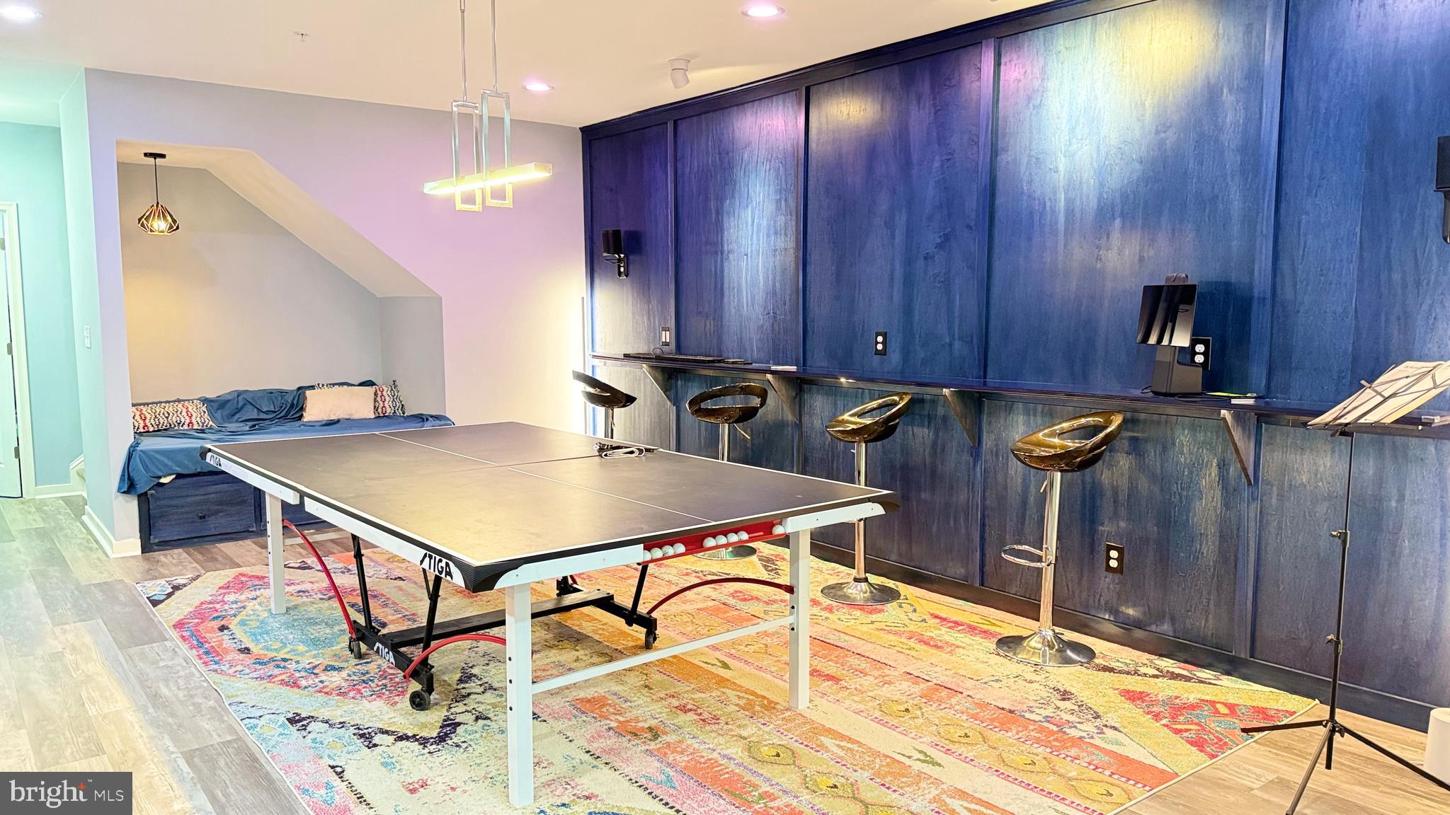 WATERLOO RESERVE - Residential