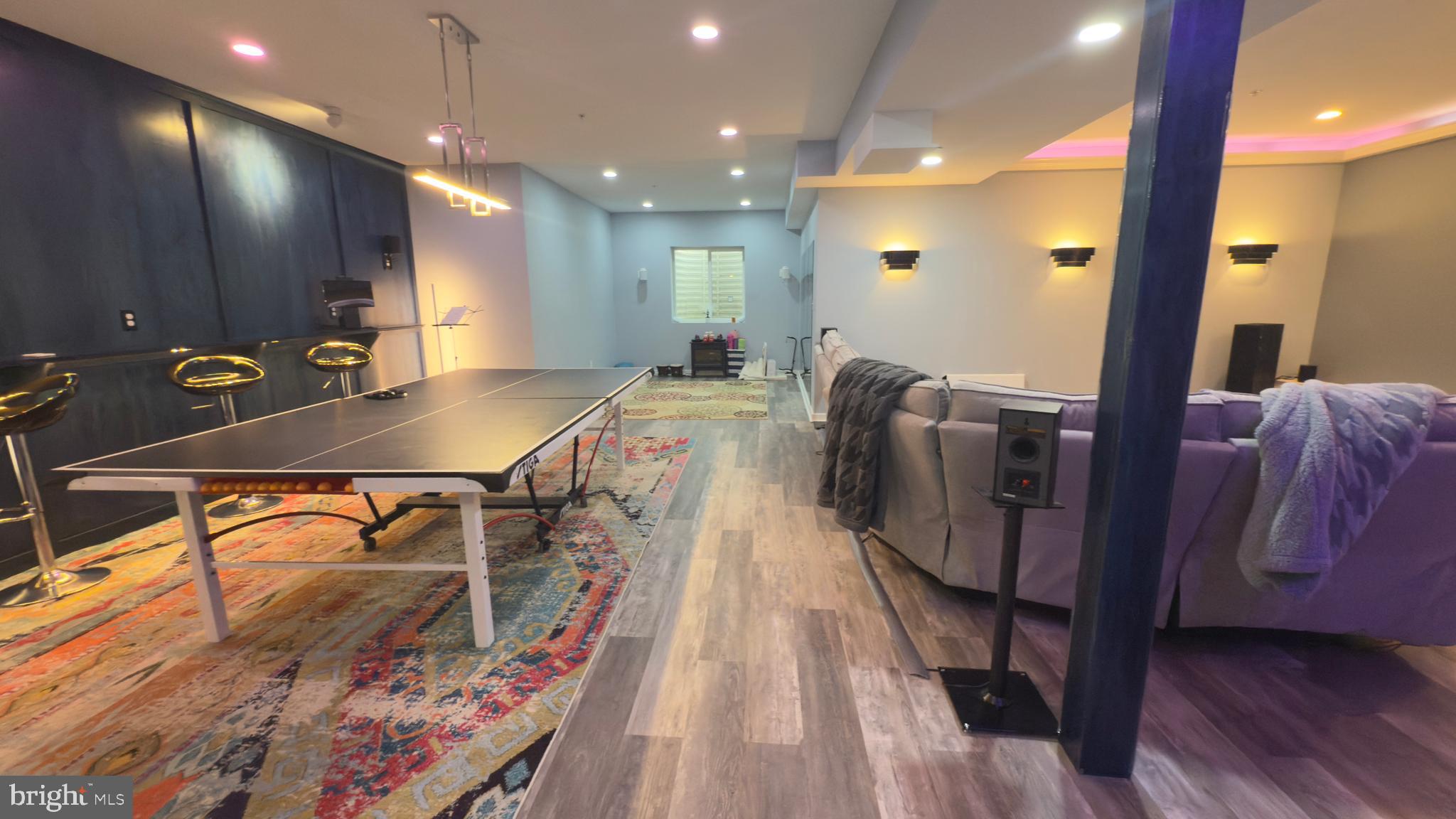 WATERLOO RESERVE - Residential