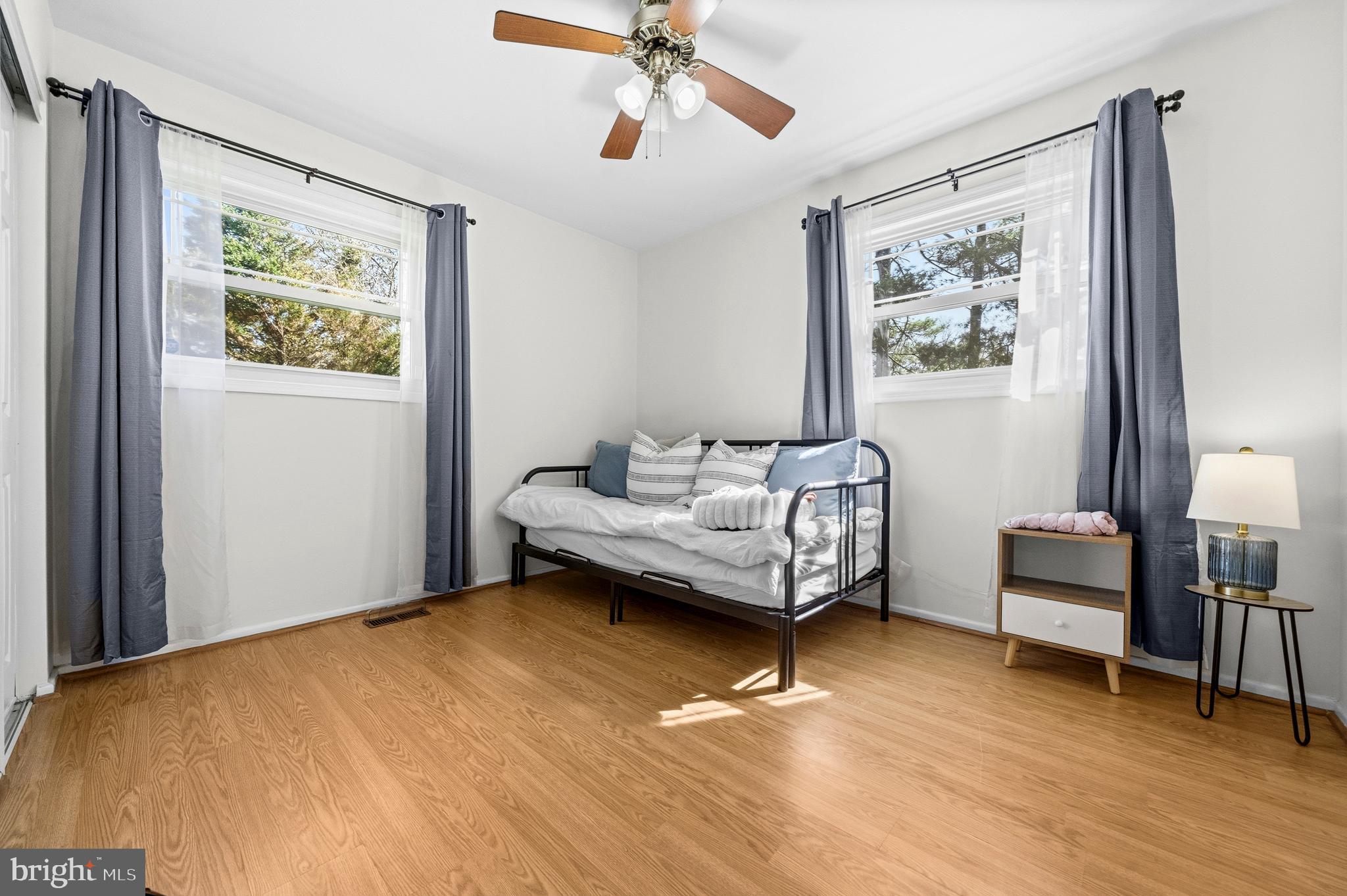 ROLLING ACRES - Residential