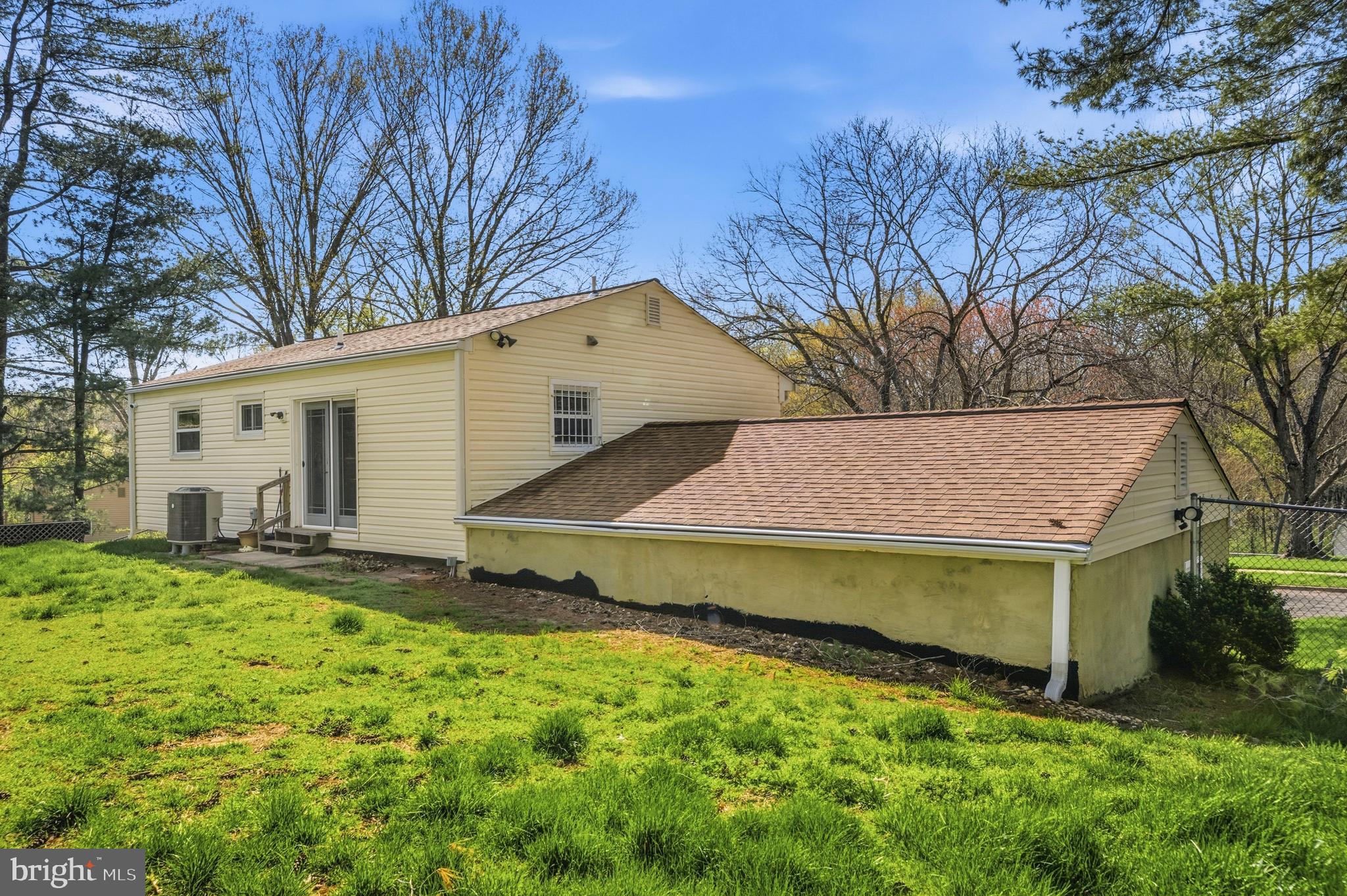 ROLLING ACRES - Residential