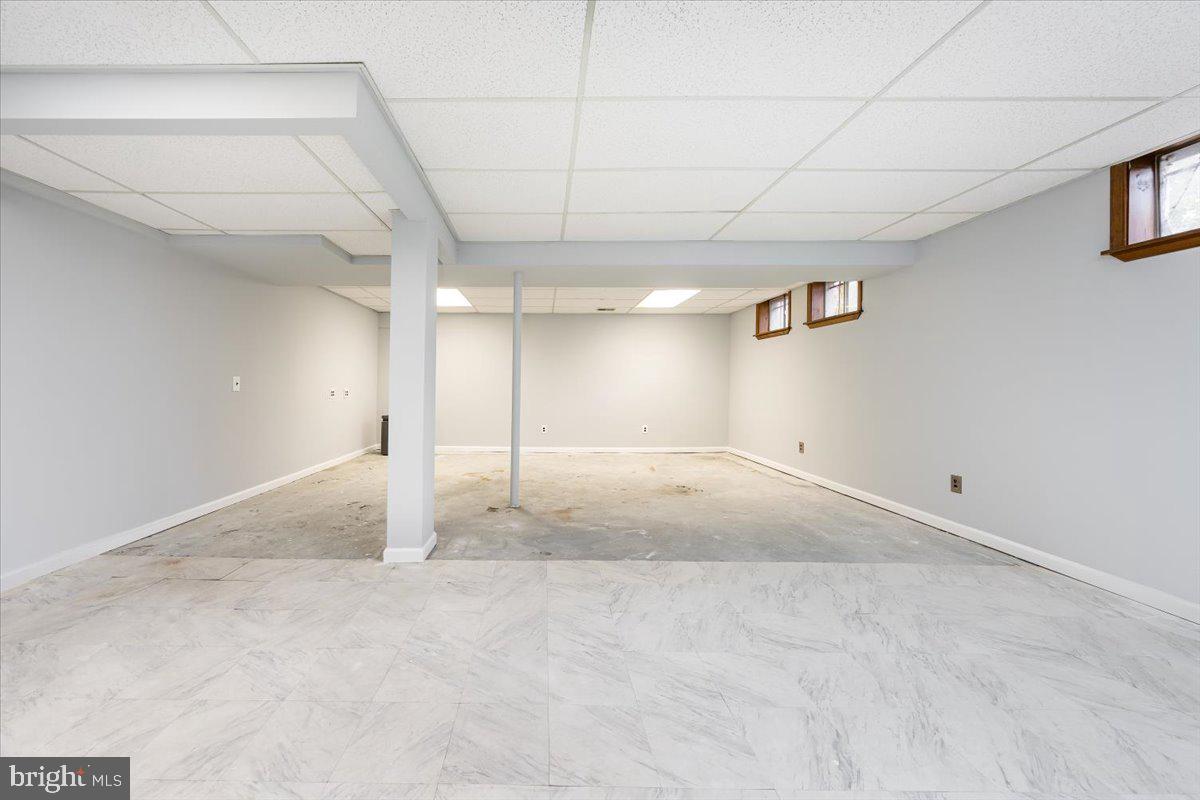 MONTPELIER WOODS - Residential