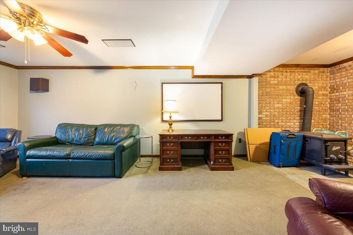 MONTPELIER WOODS - Residential