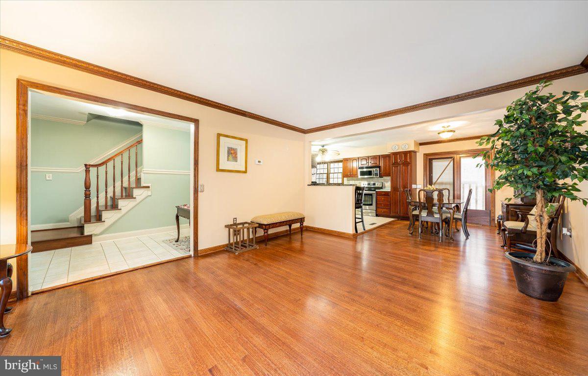 MONTPELIER WOODS - Residential