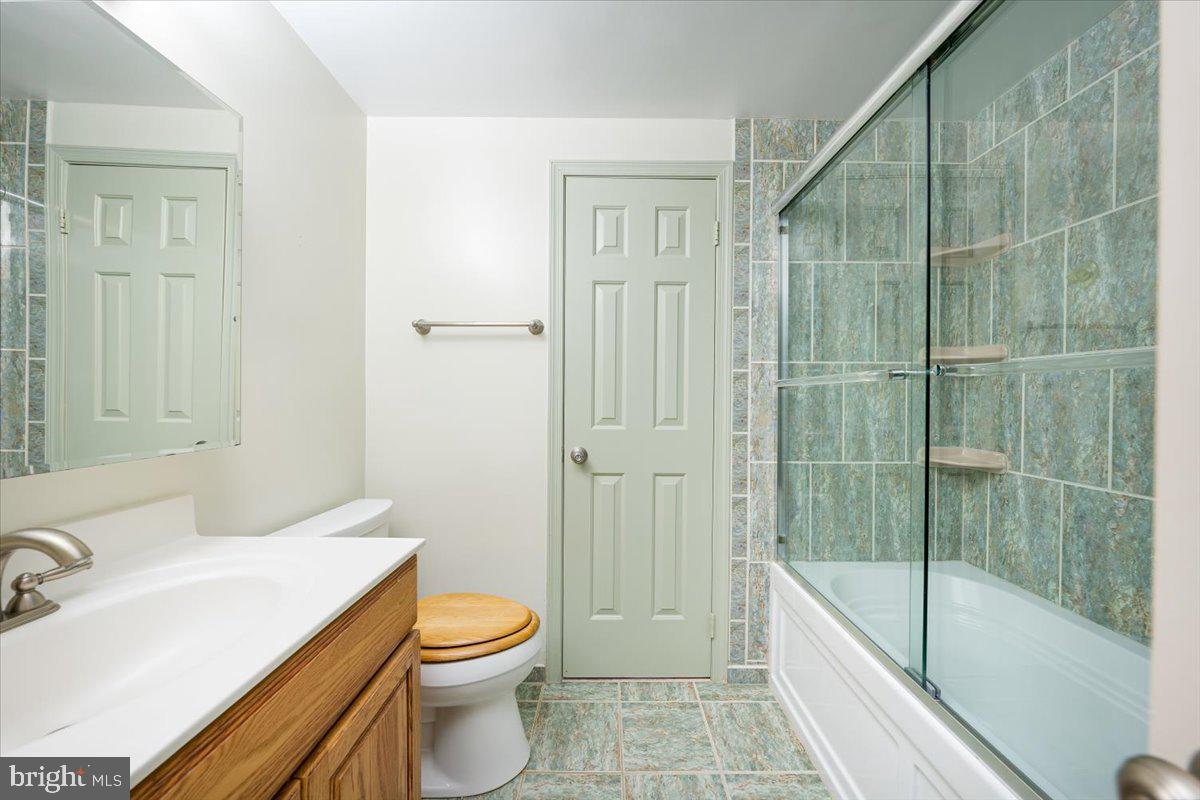 MONTPELIER WOODS - Residential