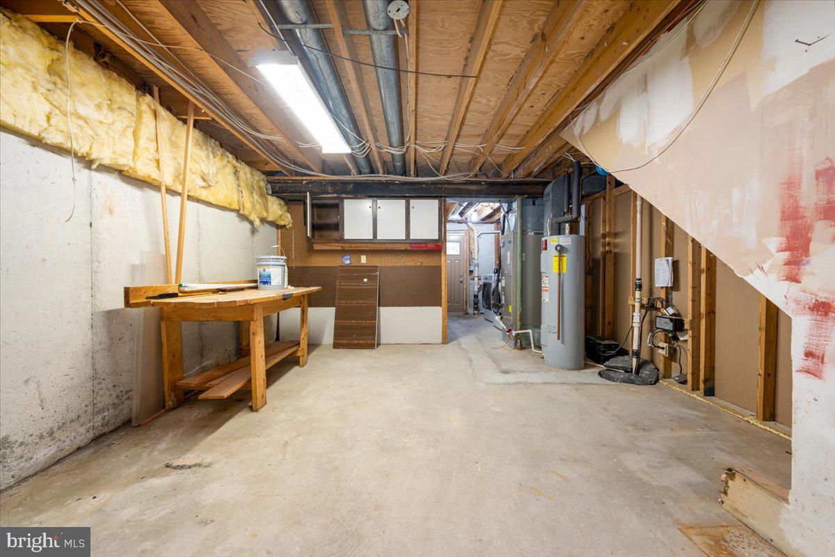 MONTPELIER WOODS - Residential