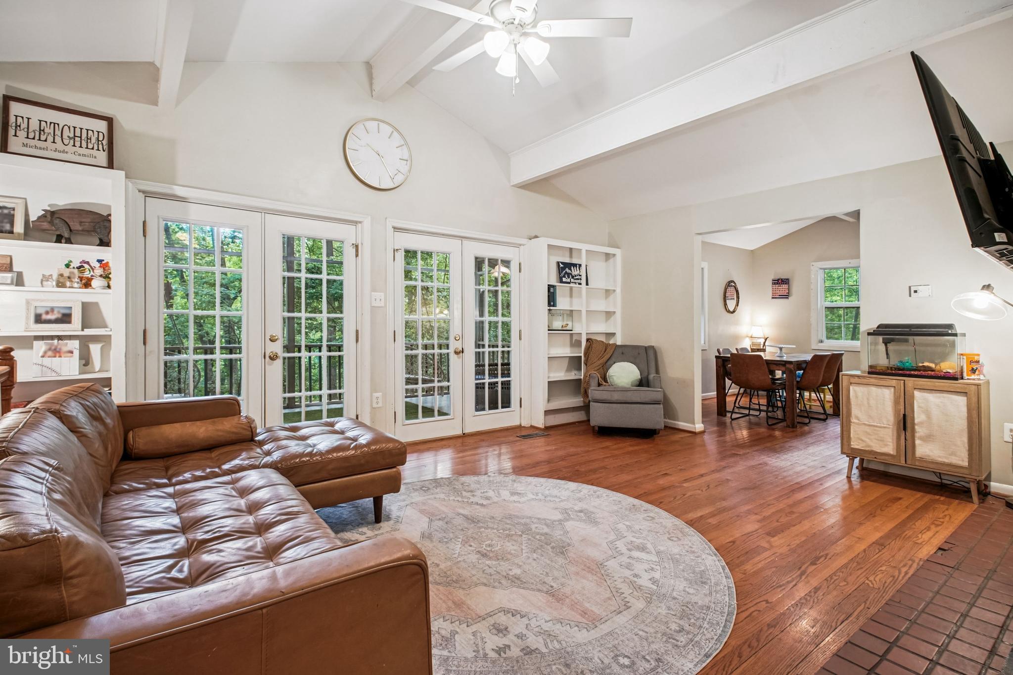 BLUE MOUNTAIN - Residential