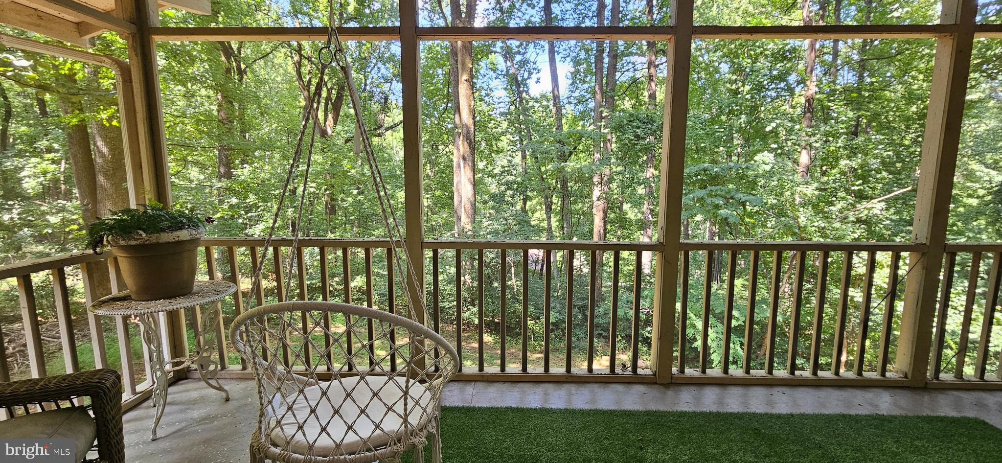 BLUE MOUNTAIN - Residential