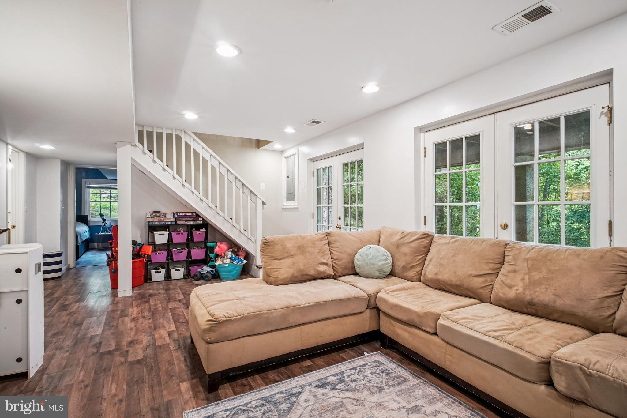 BLUE MOUNTAIN - Residential