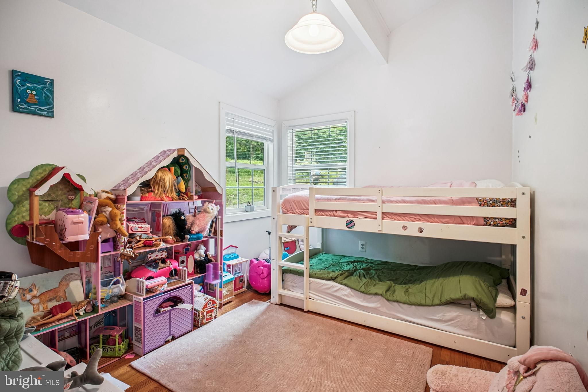 BLUE MOUNTAIN - Residential