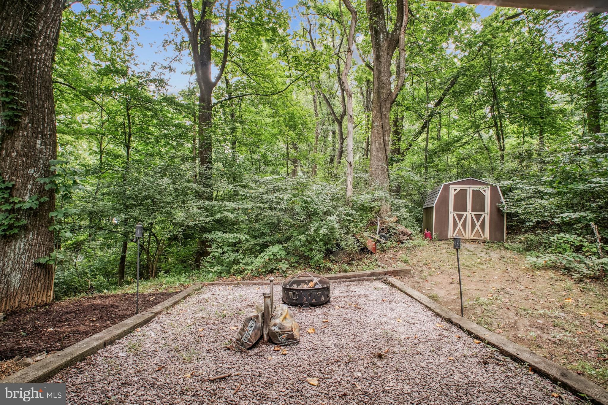 BLUE MOUNTAIN - Residential