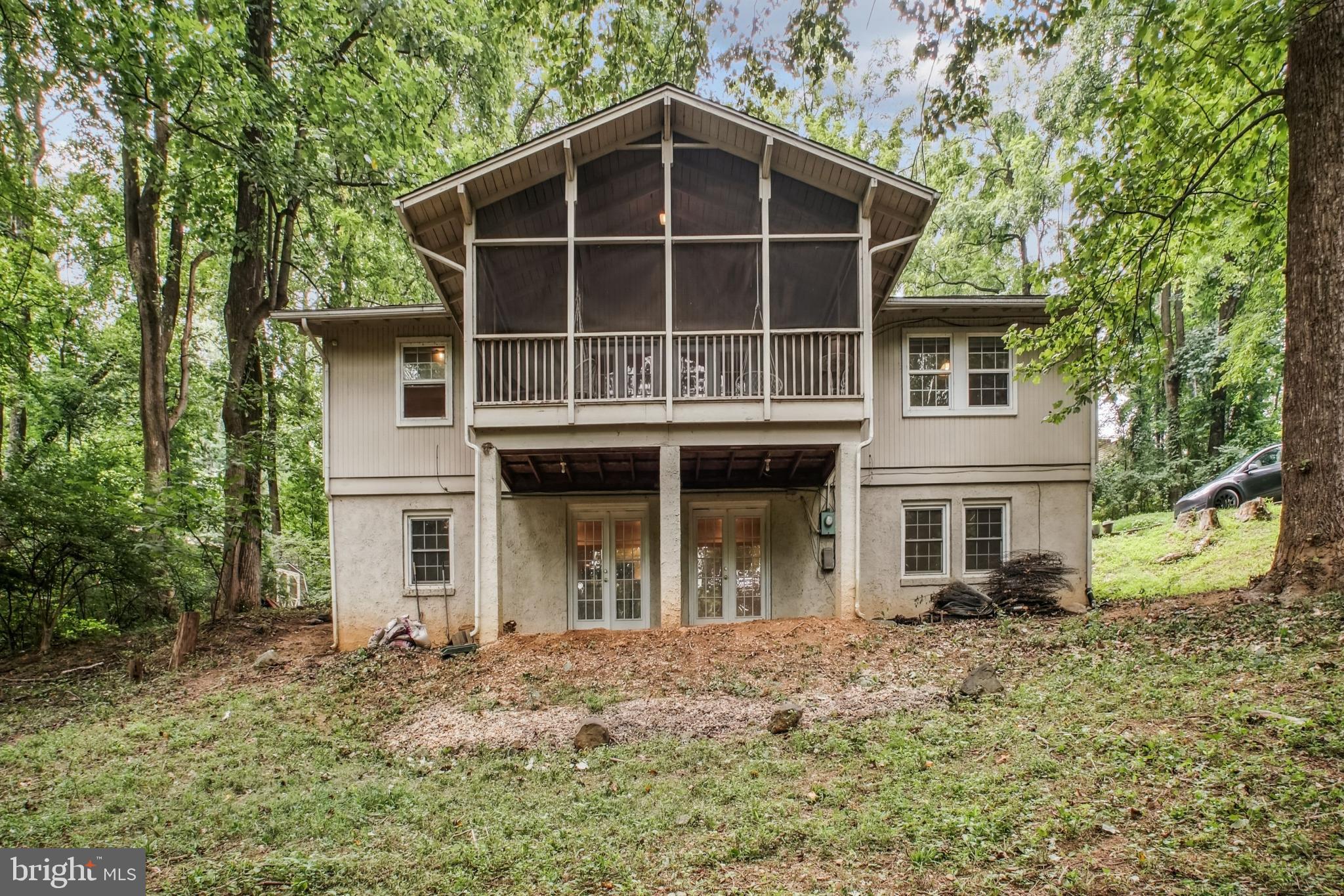 BLUE MOUNTAIN - Residential