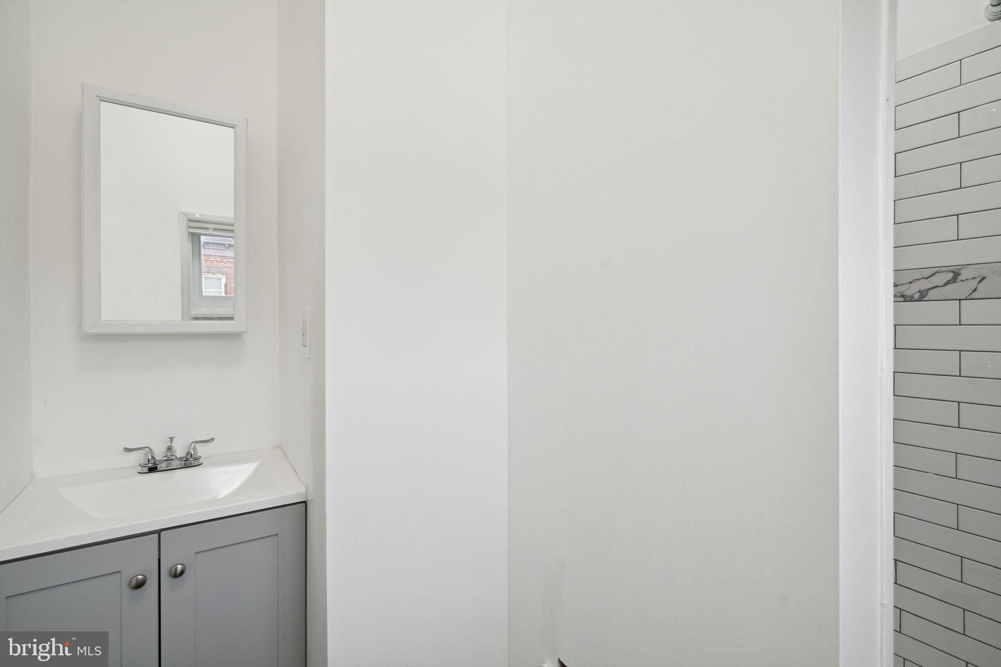 NEWBOLD - Residential Lease