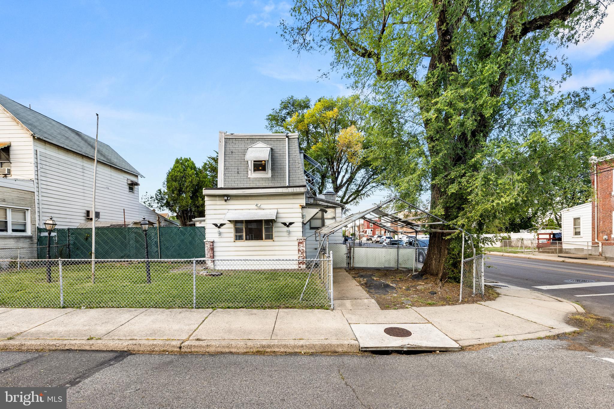 2617 S 76TH STREET