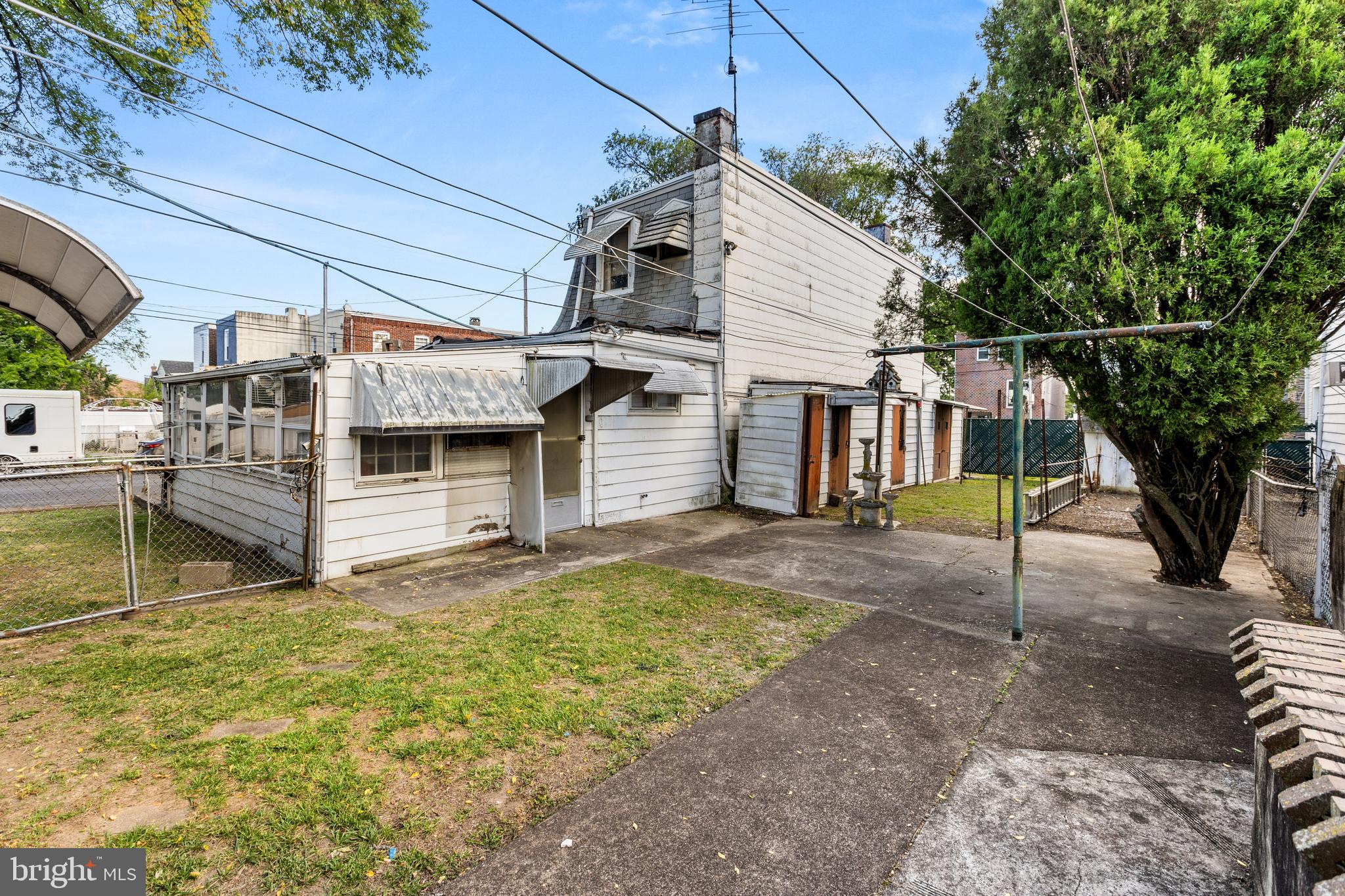 2617 S 76TH STREET