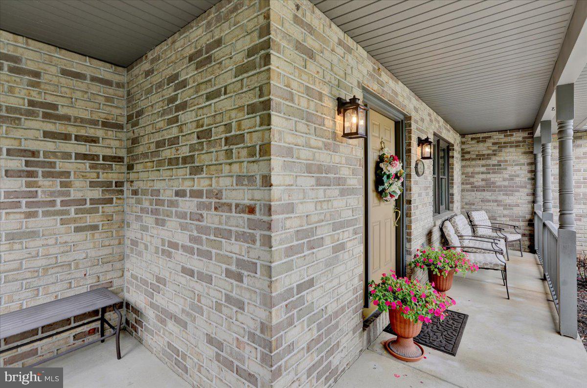 4324 GLENSIDE DRIVE