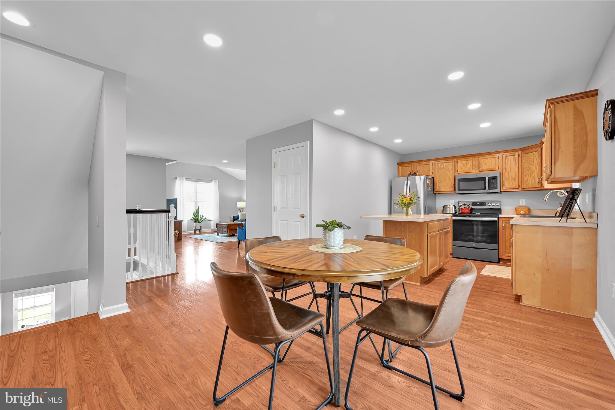 2171 PENN STREET