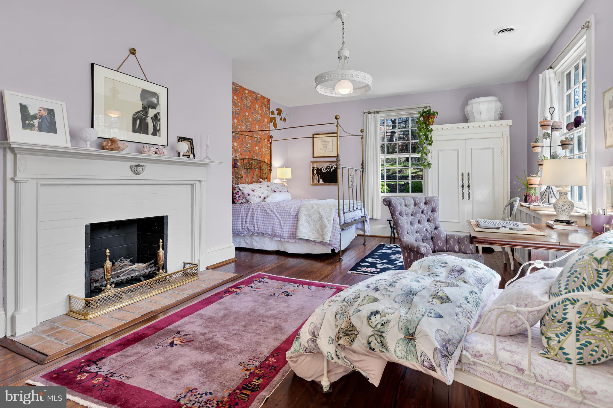 ROLAND PARK - Residential