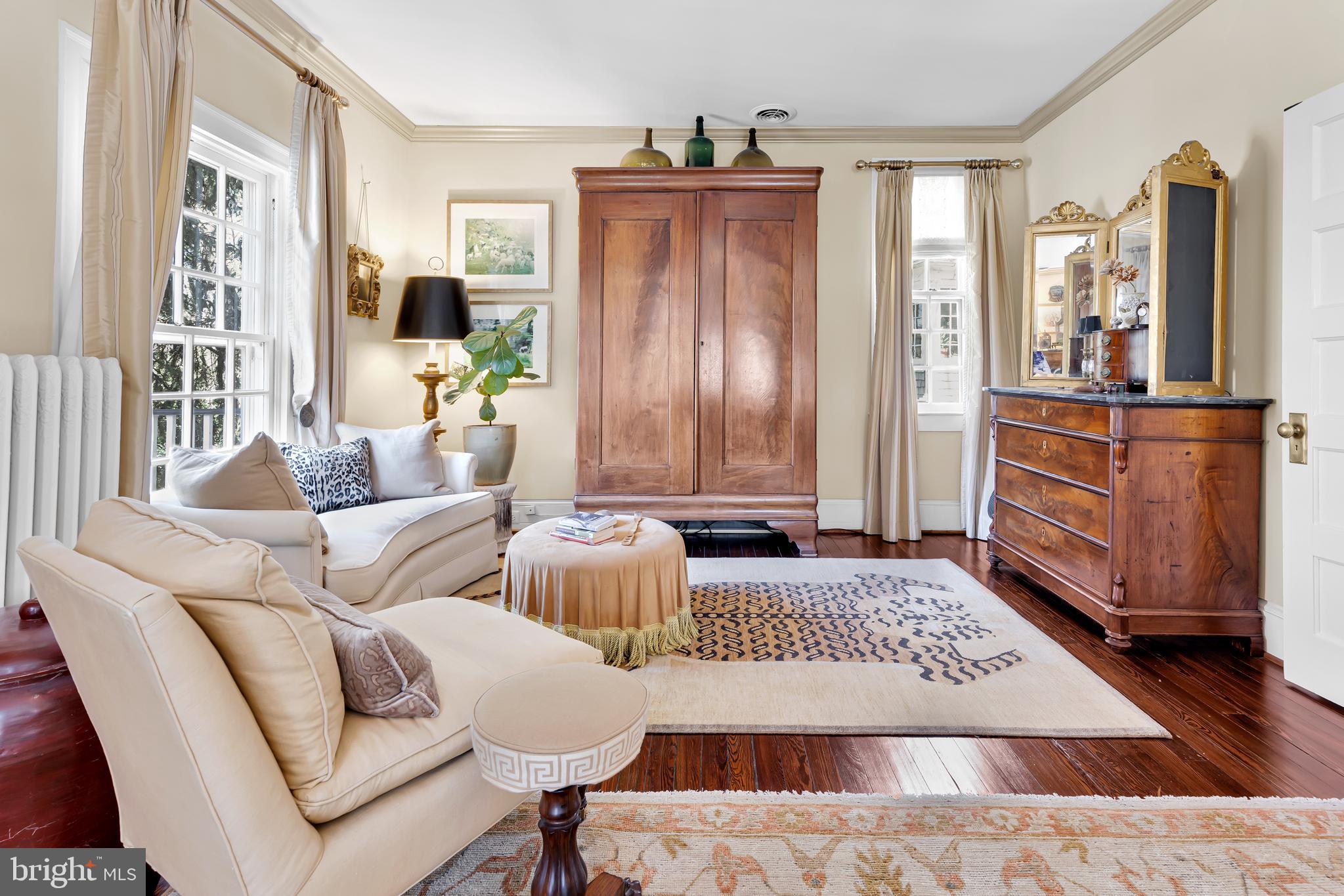 ROLAND PARK - Residential