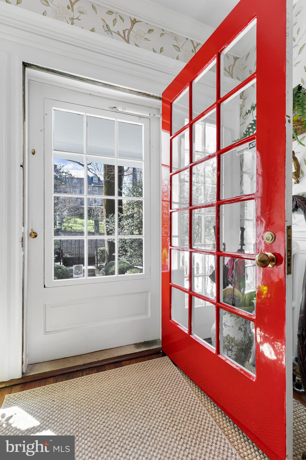 ROLAND PARK - Residential