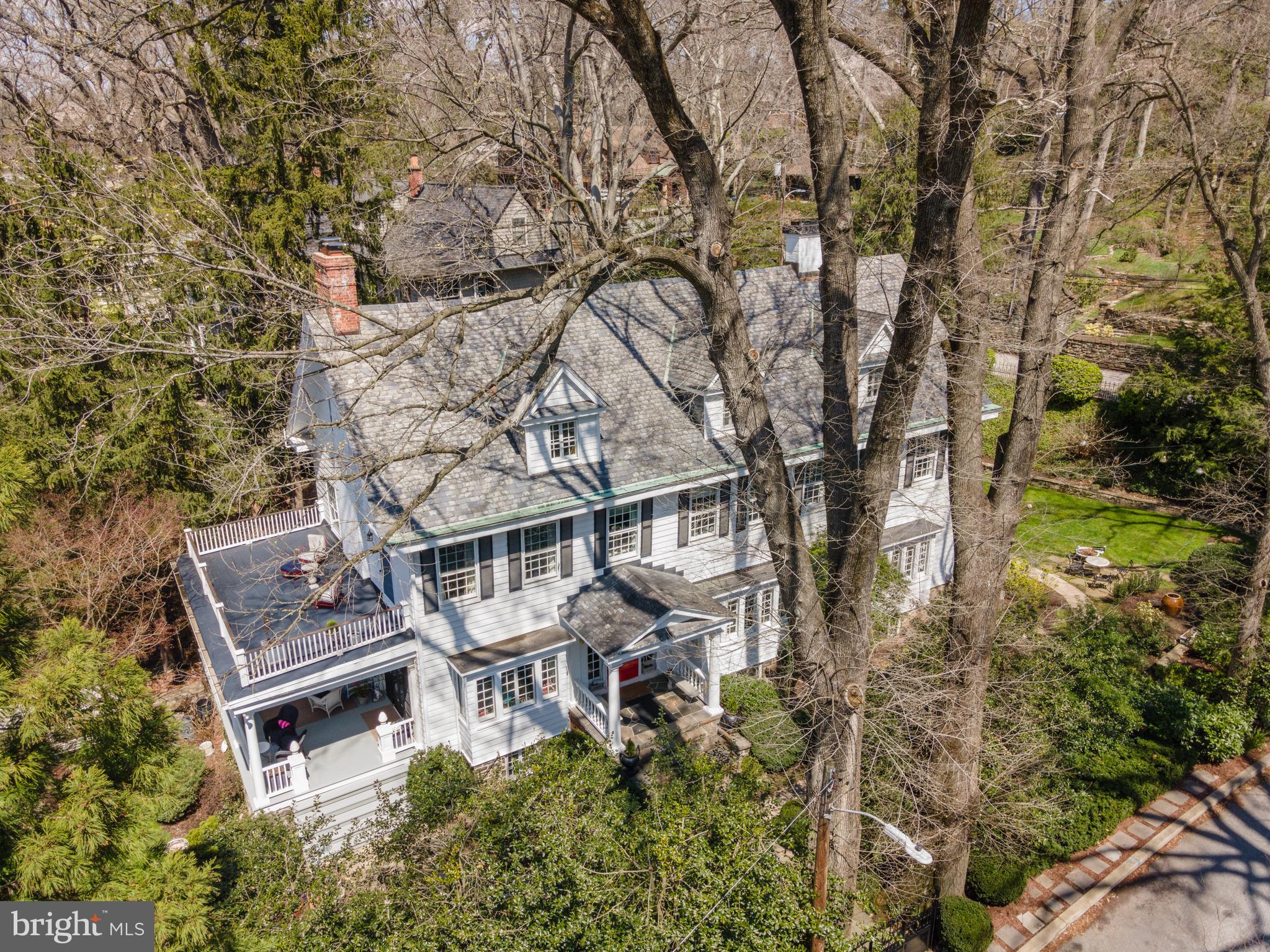 ROLAND PARK - Residential