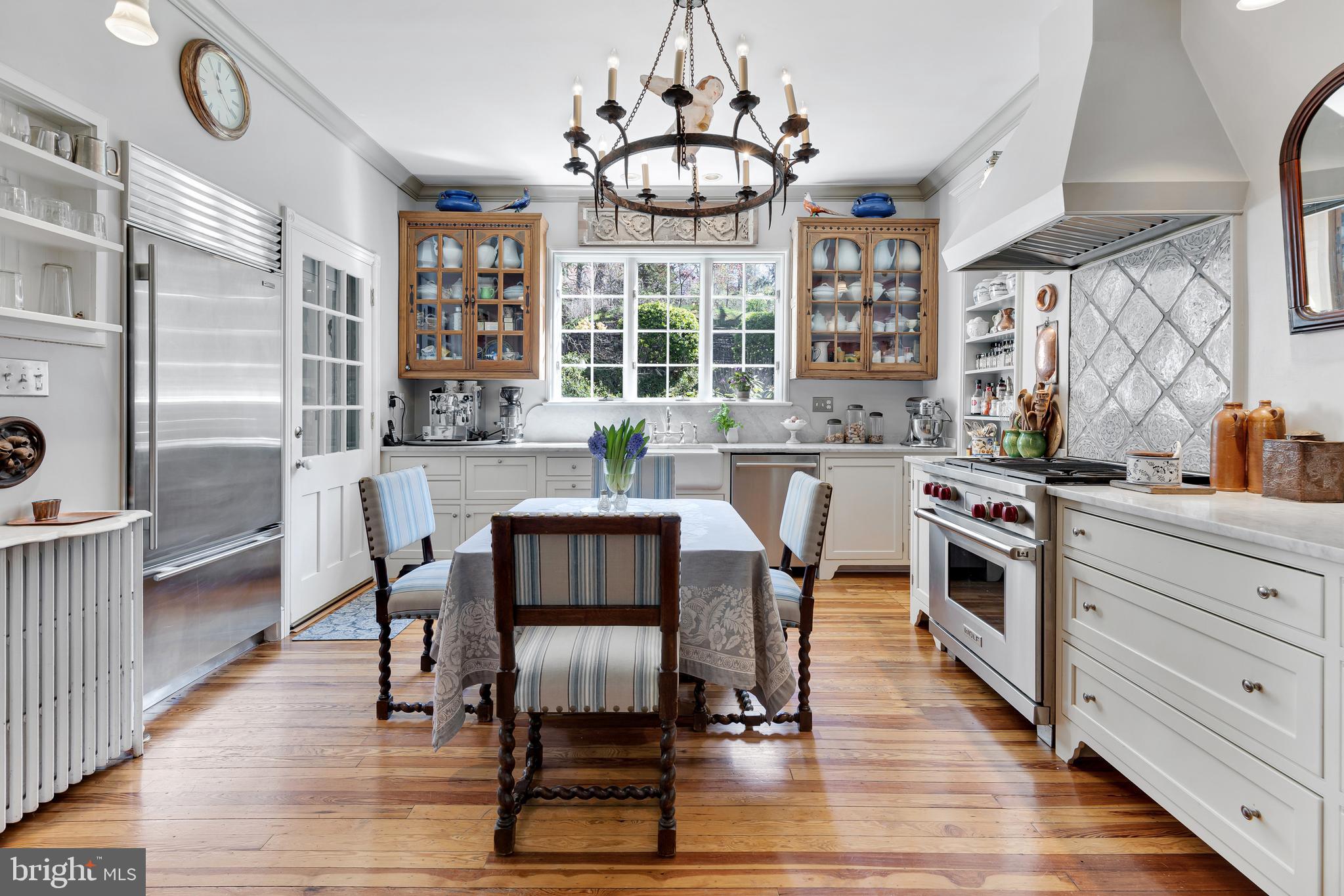 ROLAND PARK - Residential