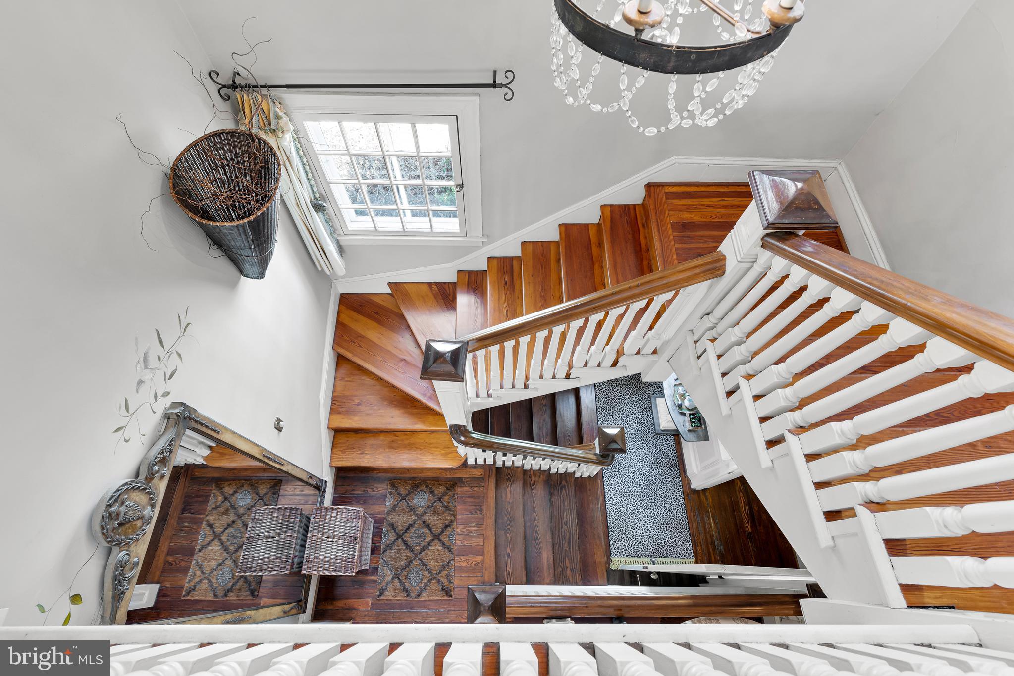 ROLAND PARK - Residential