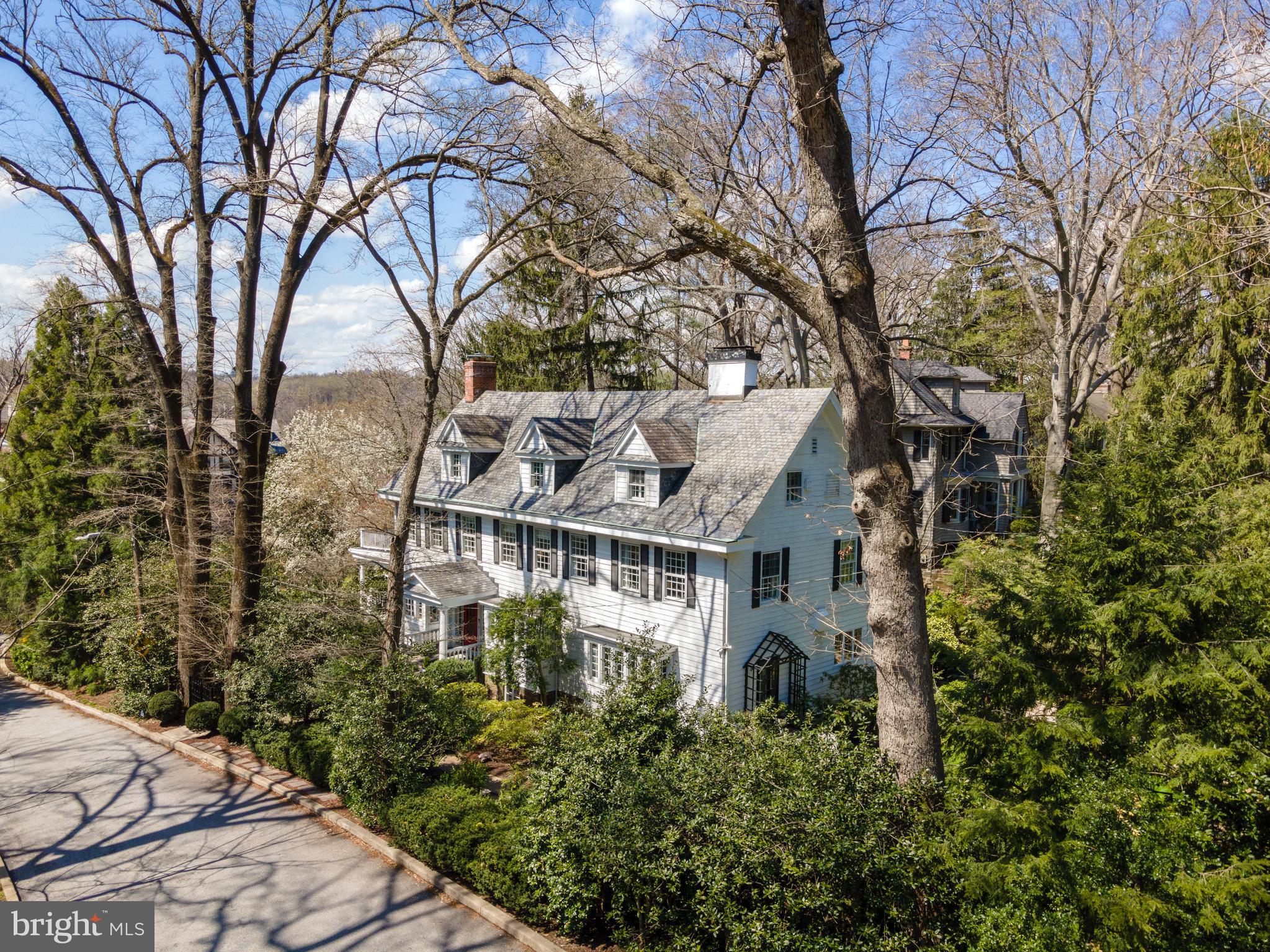 ROLAND PARK - Residential