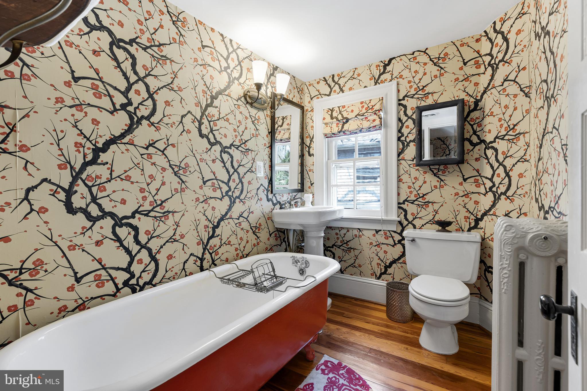 ROLAND PARK - Residential