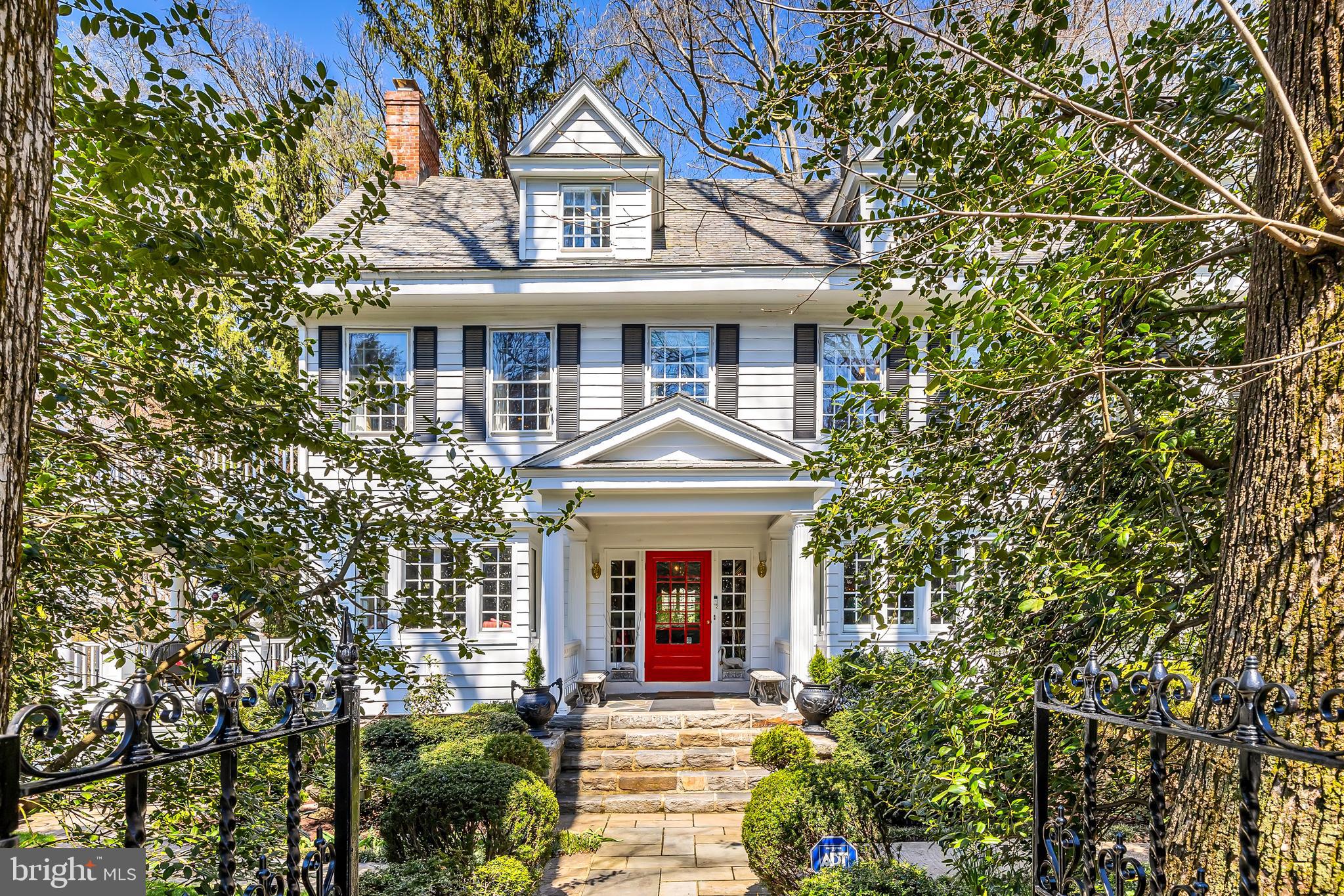 ROLAND PARK - Residential