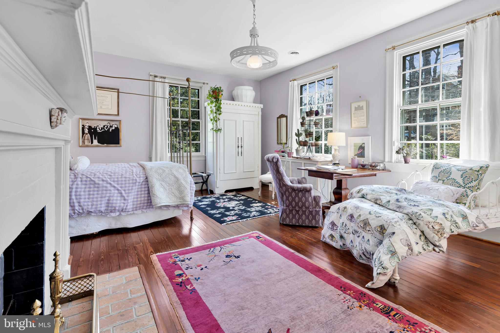 ROLAND PARK - Residential