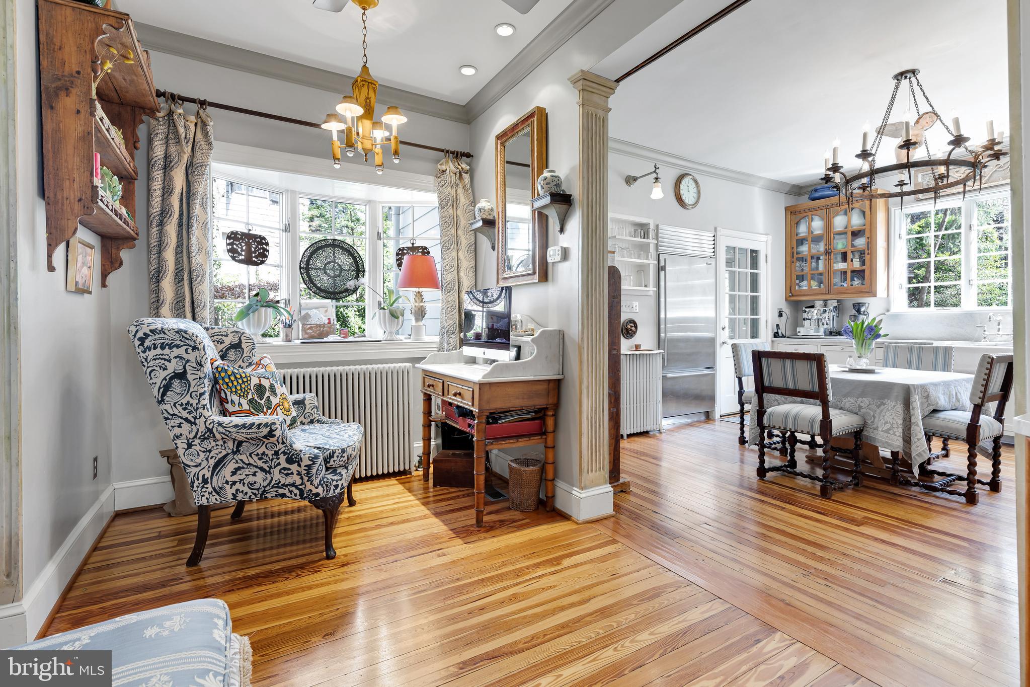 ROLAND PARK - Residential