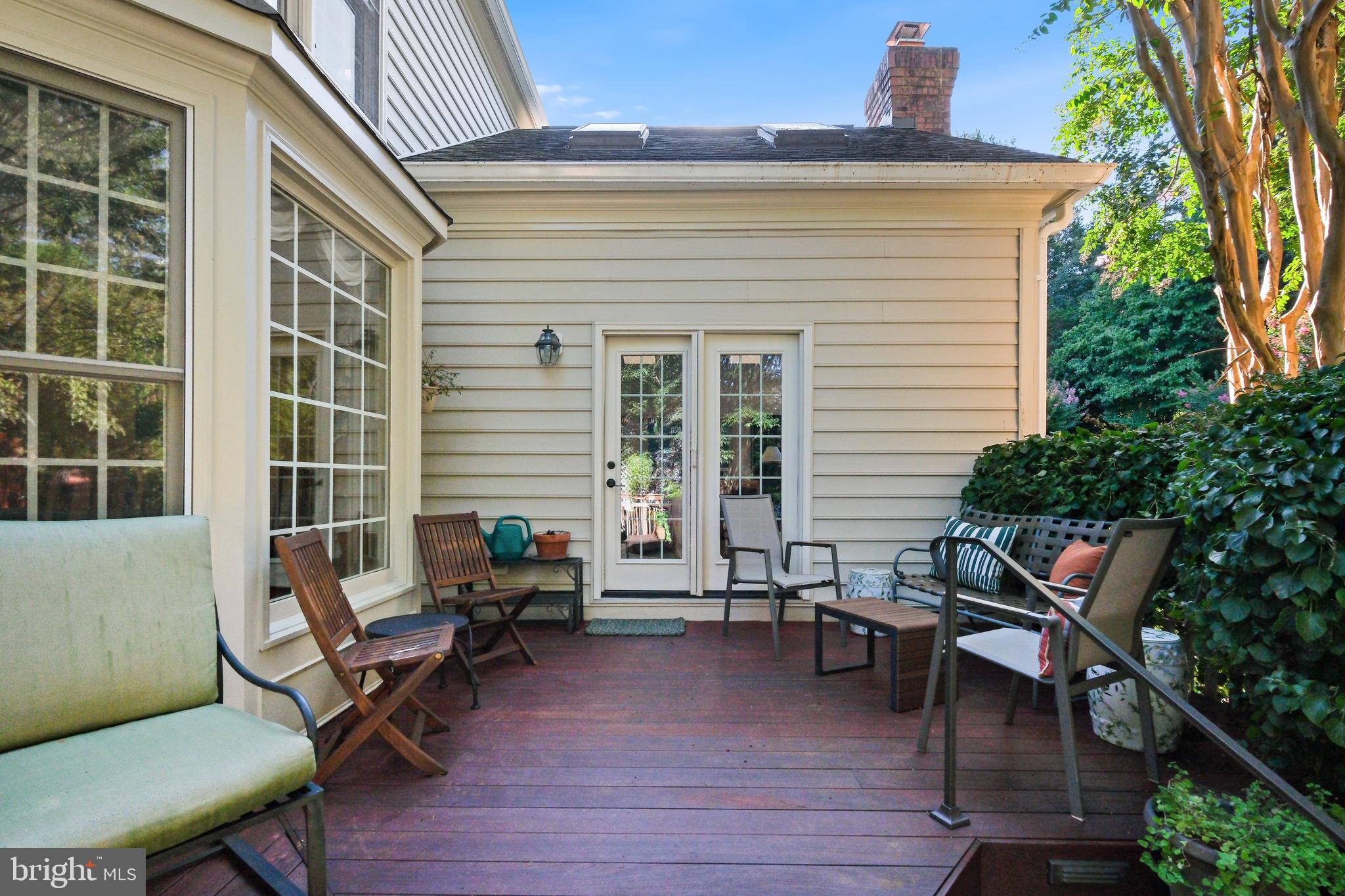 PT ROCKVILLE OUT RES 3 - Residential