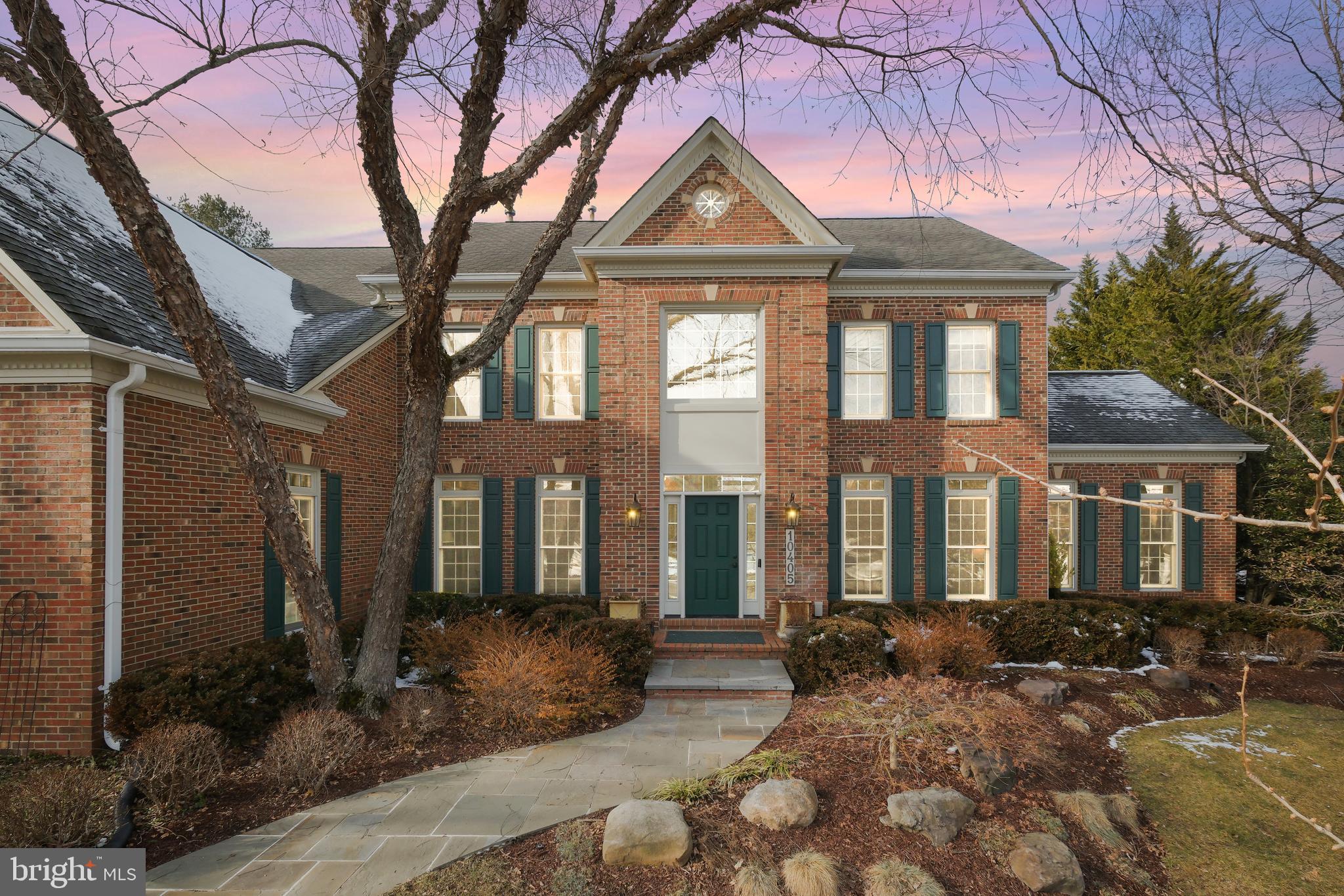 PT ROCKVILLE OUT RES 3 - Residential