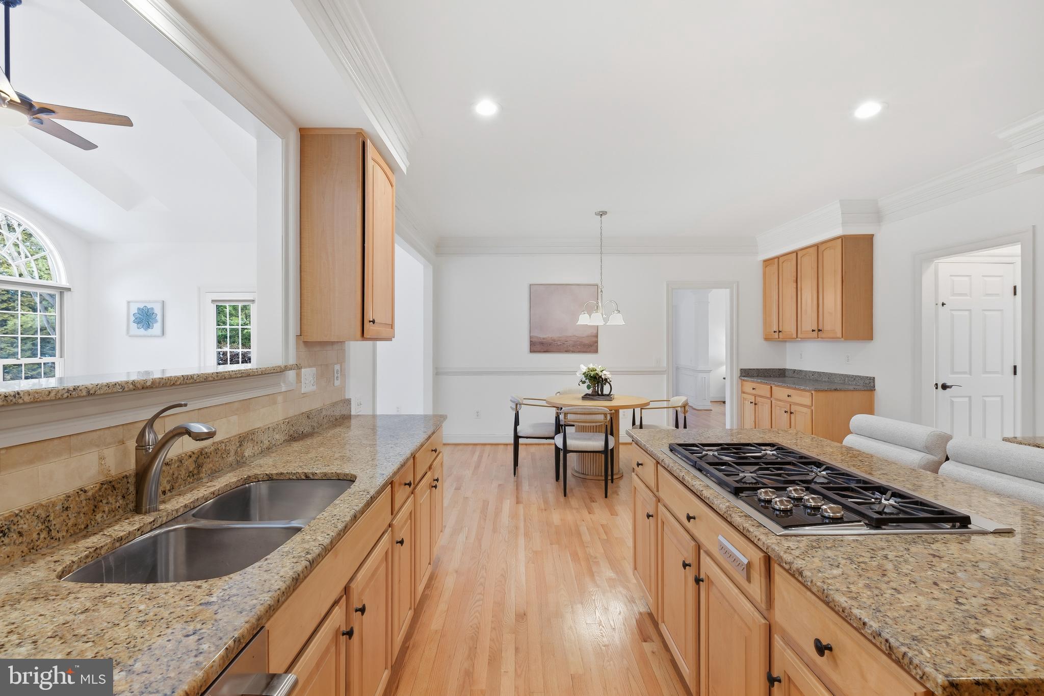 PT ROCKVILLE OUT RES 3 - Residential