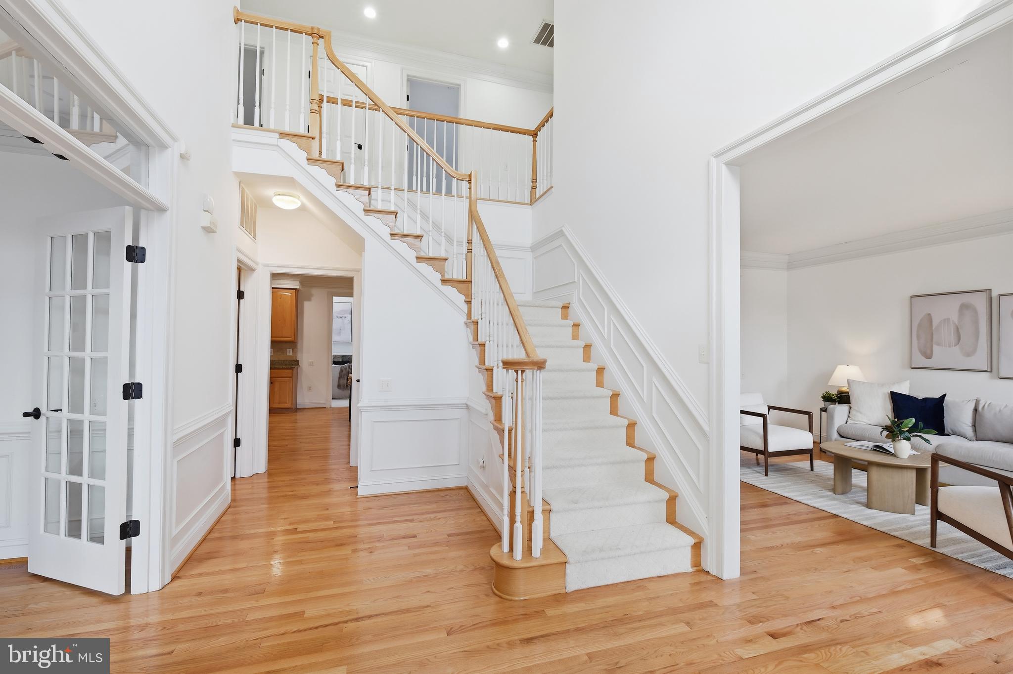 PT ROCKVILLE OUT RES 3 - Residential