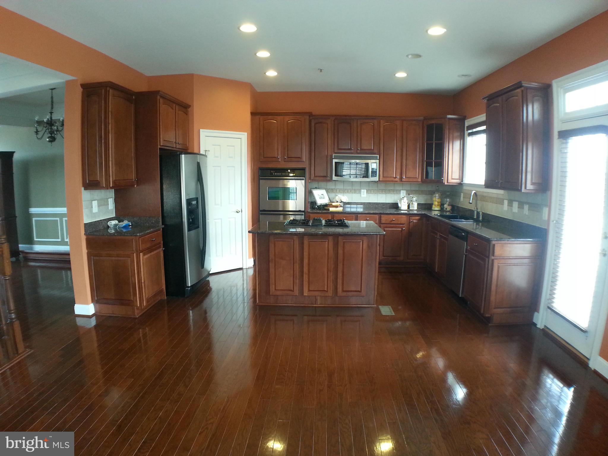 FAIRFAX GATEWAY - Residential Lease