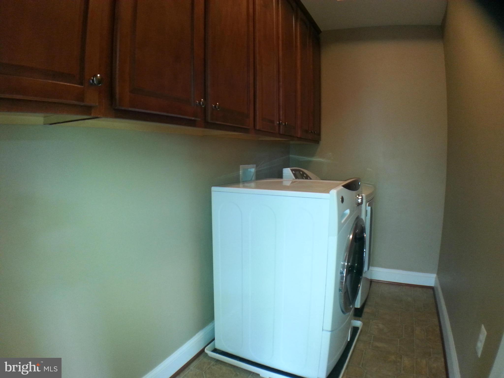 FAIRFAX GATEWAY - Residential Lease