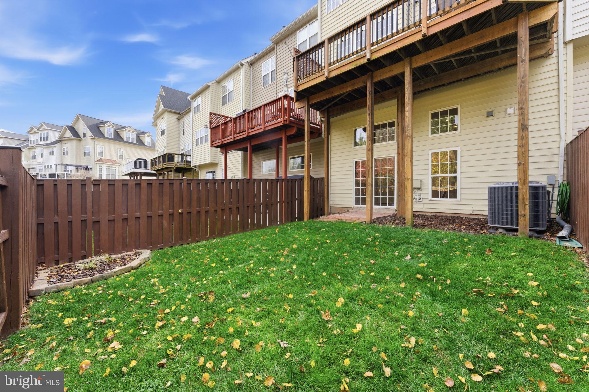 EDWARDS LANDING - Residential