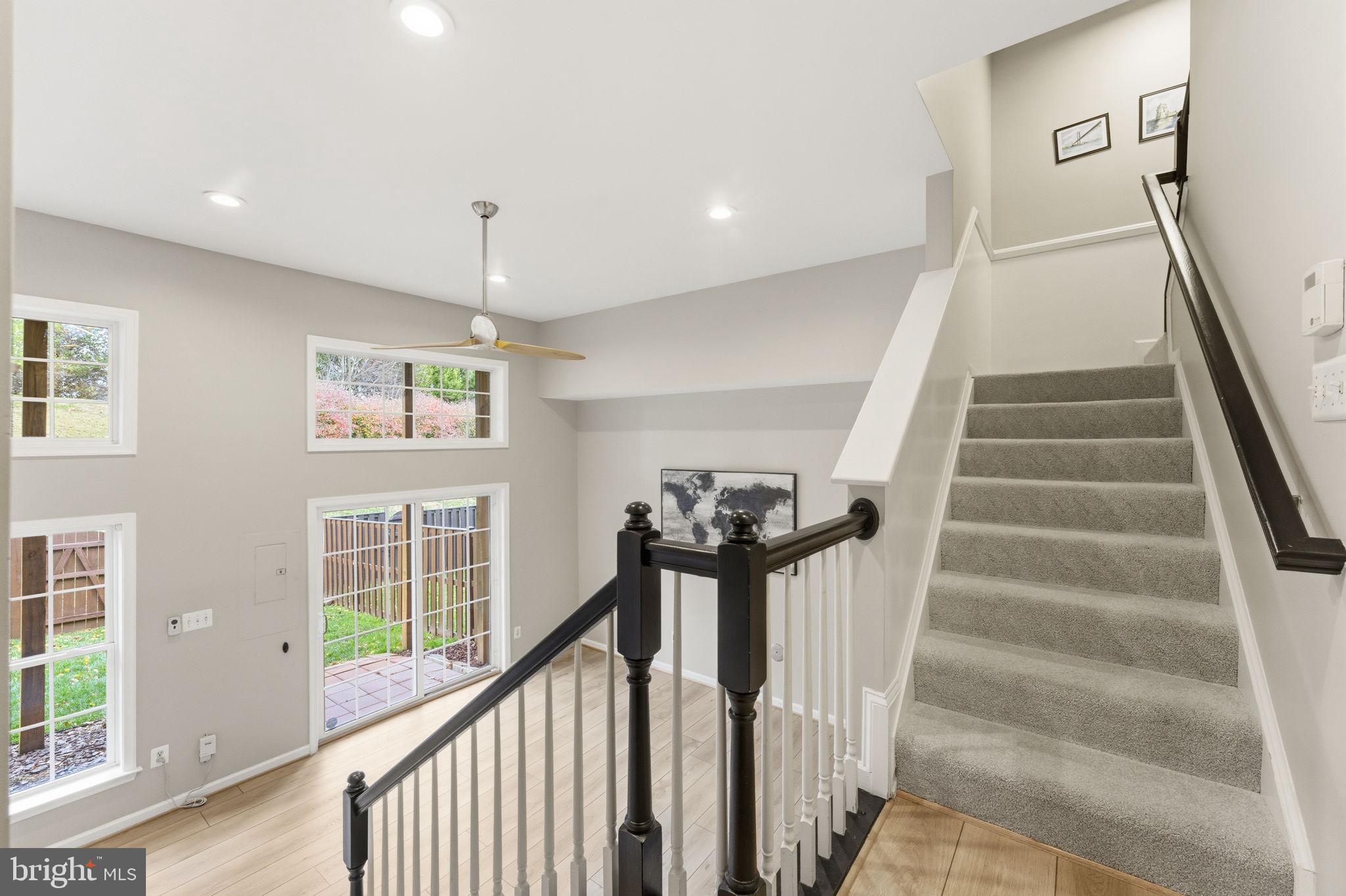 EDWARDS LANDING - Residential