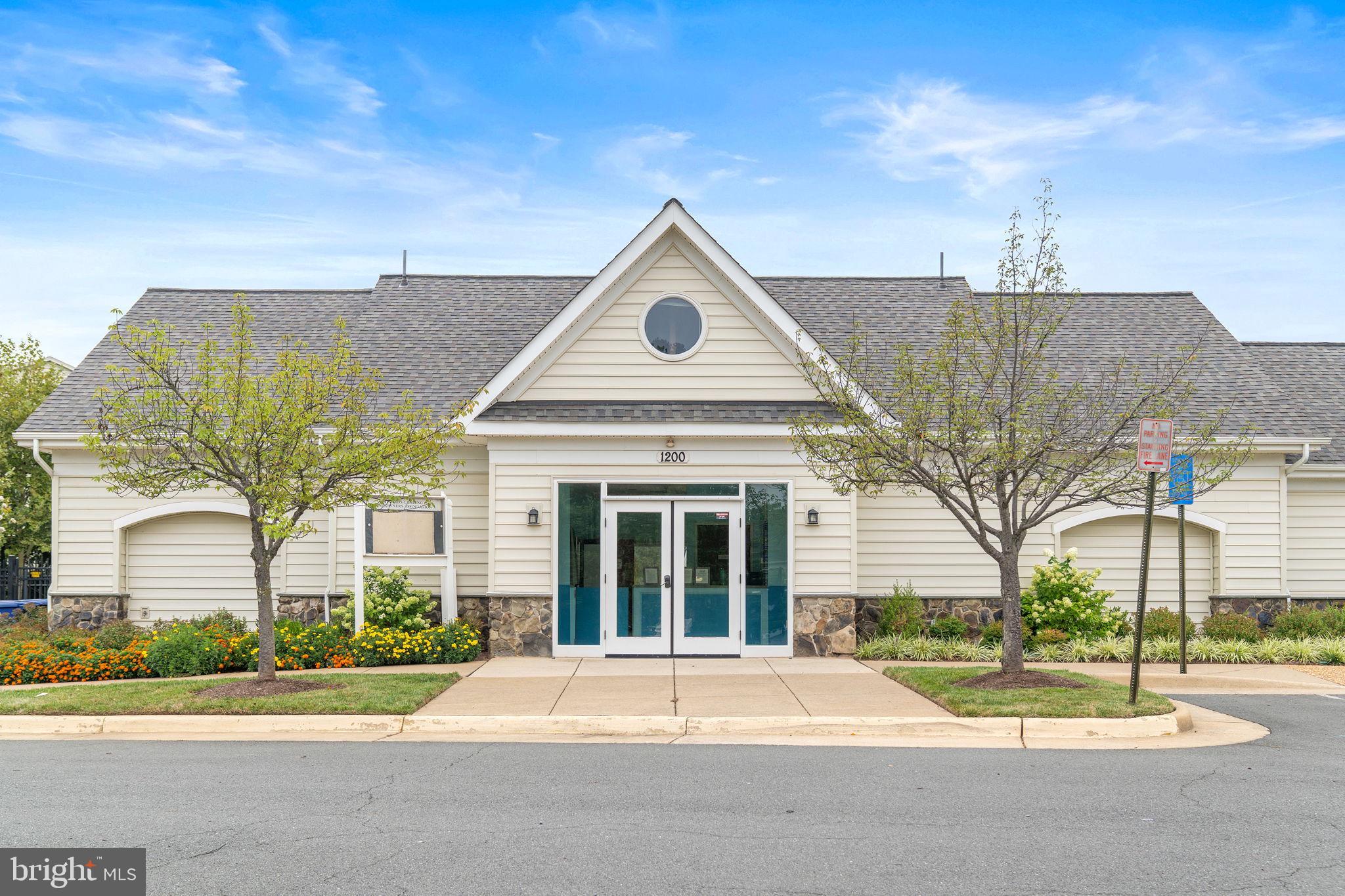 EDWARDS LANDING - Residential