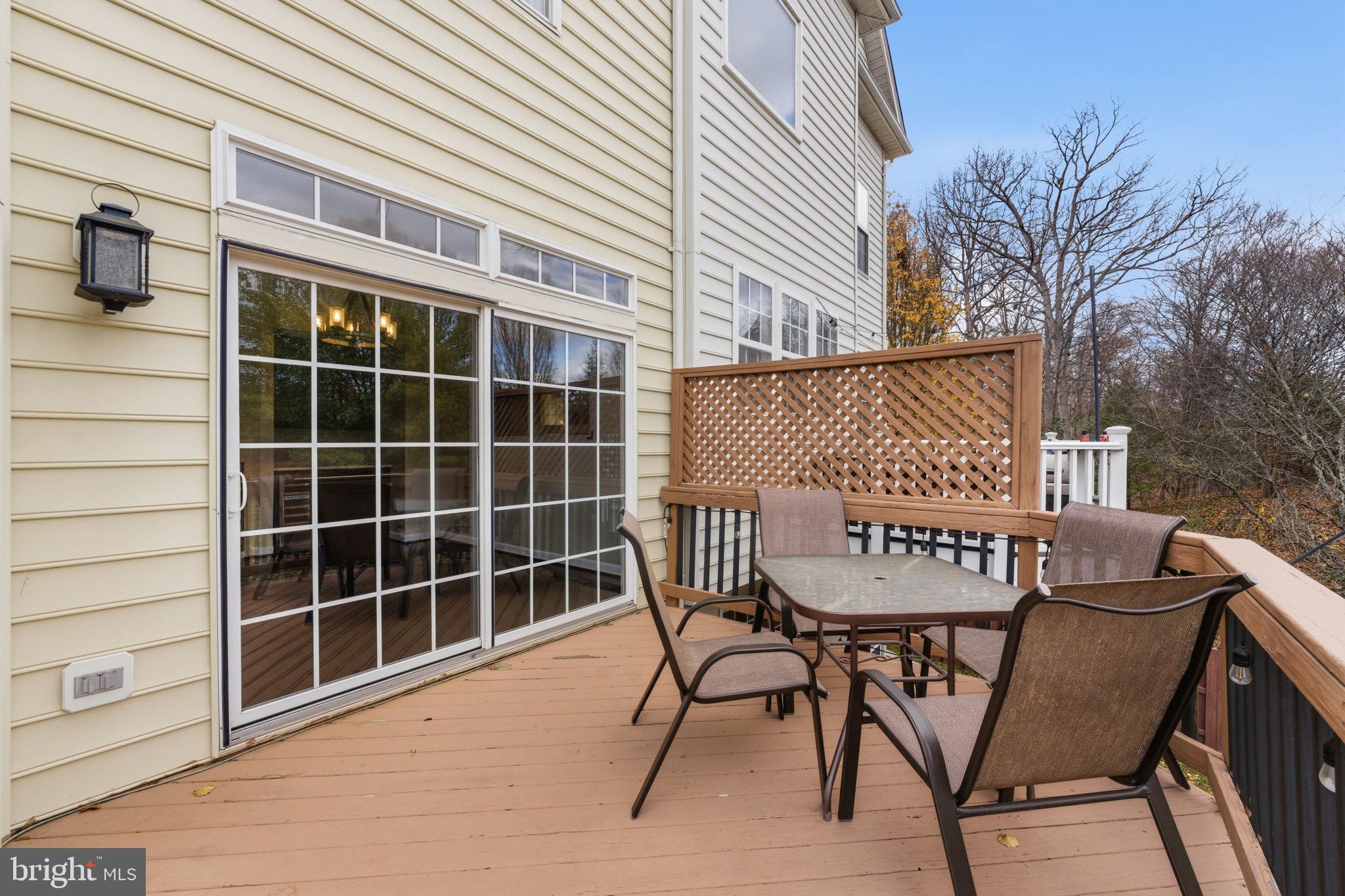 EDWARDS LANDING - Residential