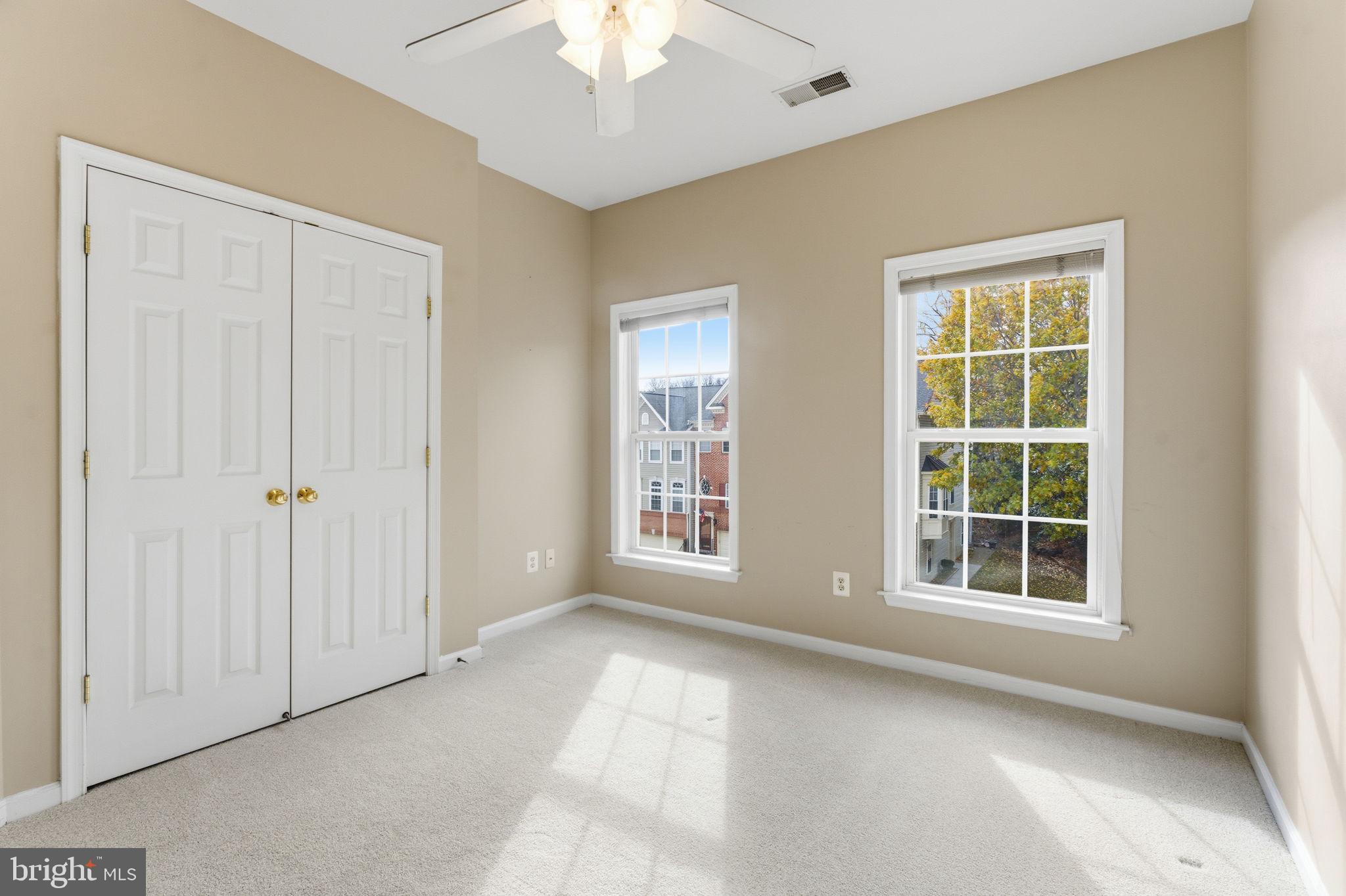 EDWARDS LANDING - Residential